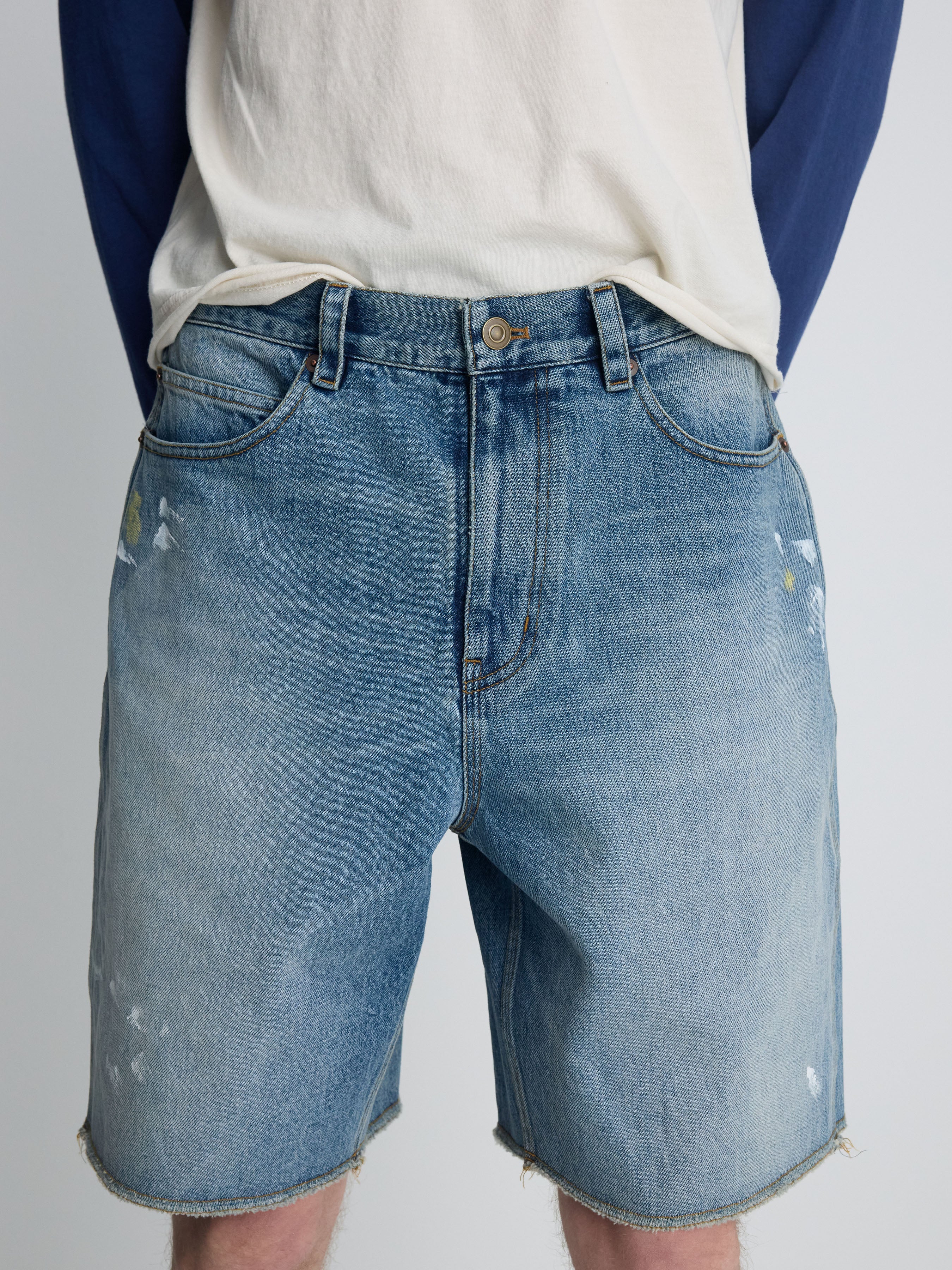 HAND-PAINTED RAW HEM DENIM SHORTS_ VINTAGE BLUE