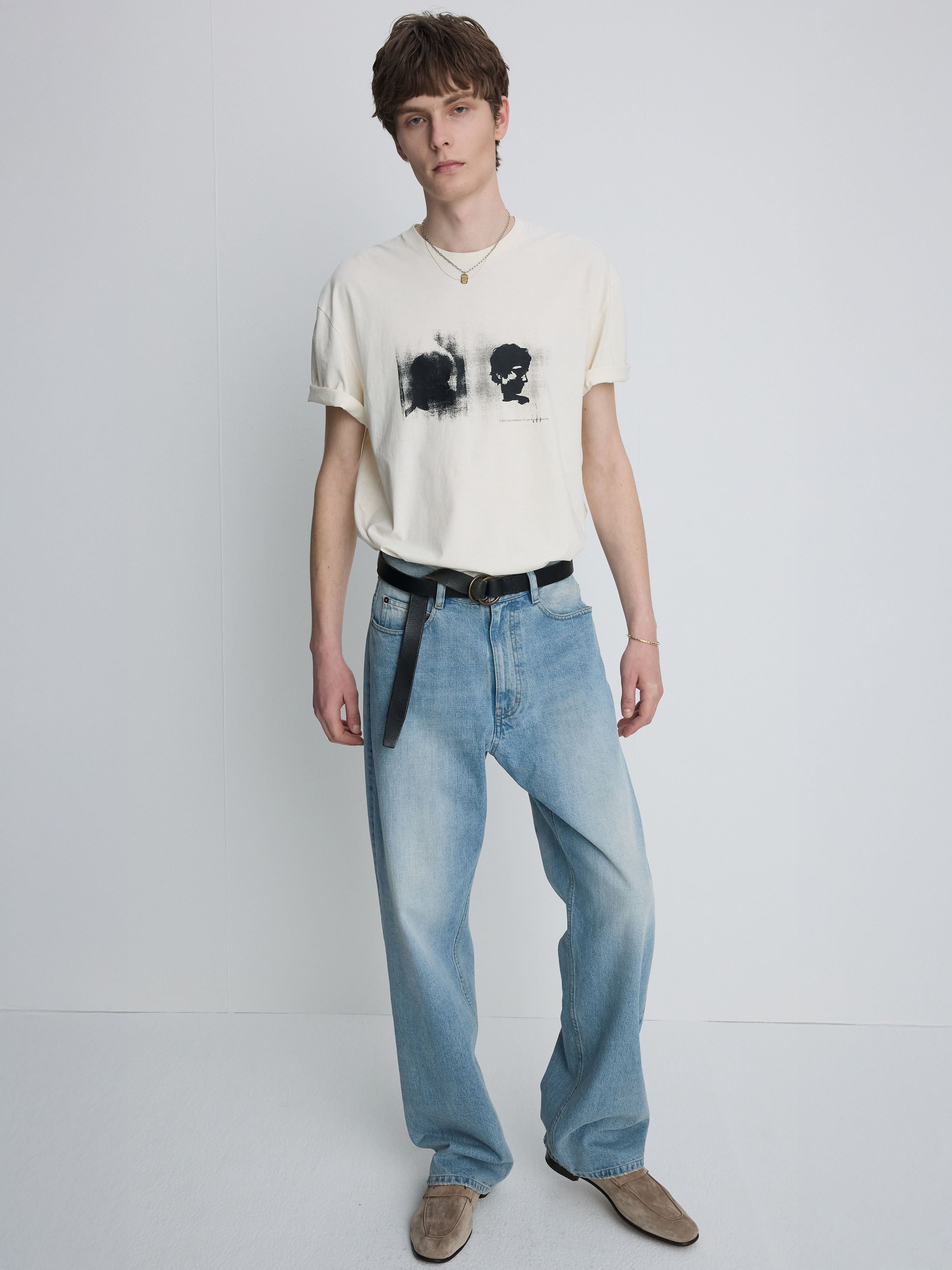 WIDE TAPERED LOW DENIM JEANS_ FADED LIGHT BLUE