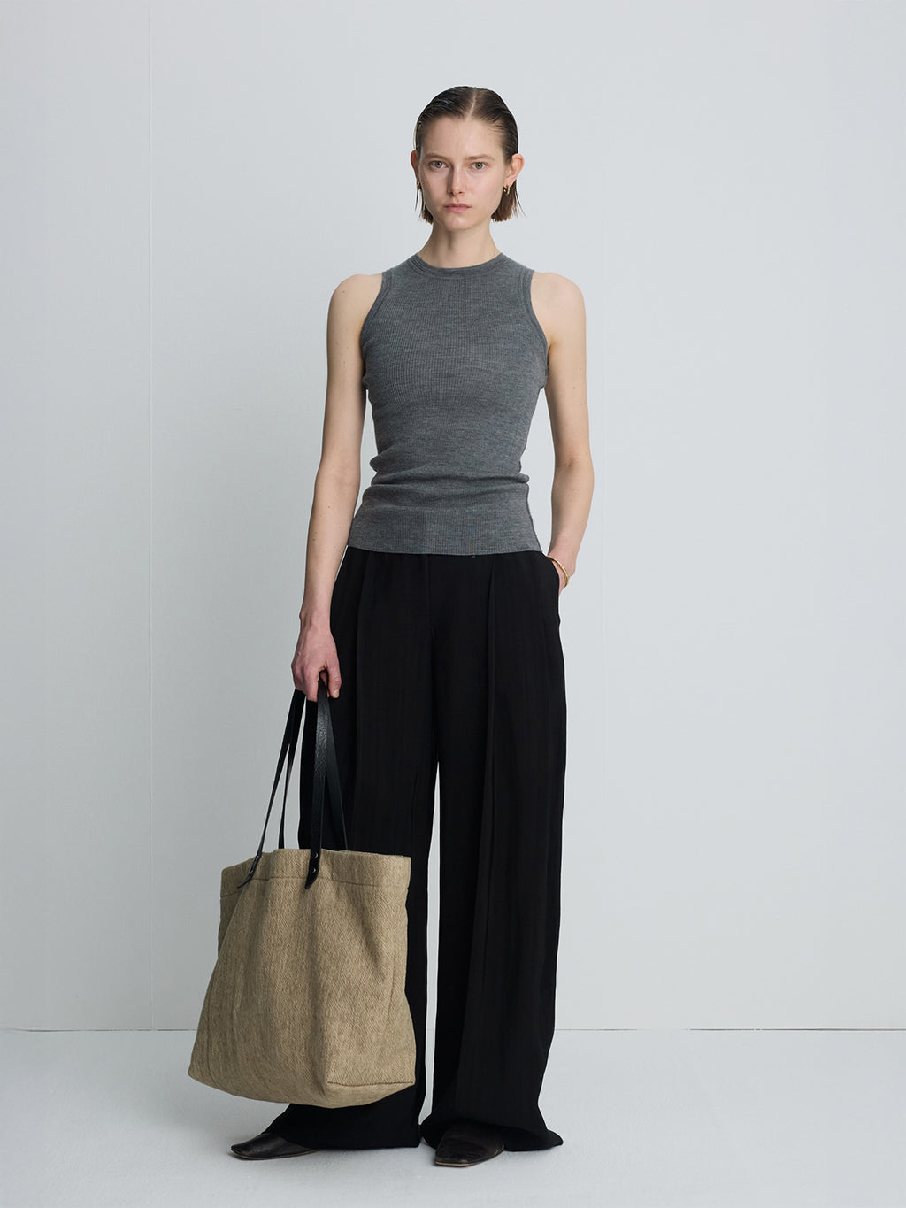 (W) WOOL CASHMERE RIBBED TANK TOP_ DARK GREY