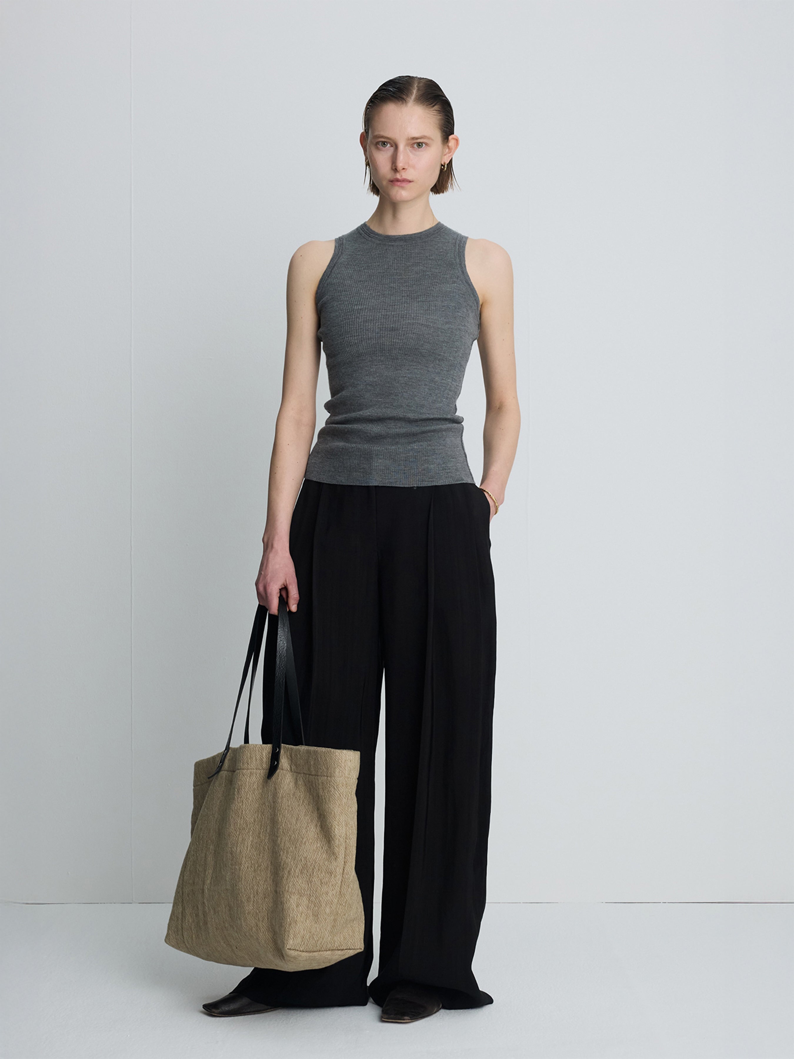 (W) WOOL CASHMERE RIBBED TANK TOP_ DARK GREY