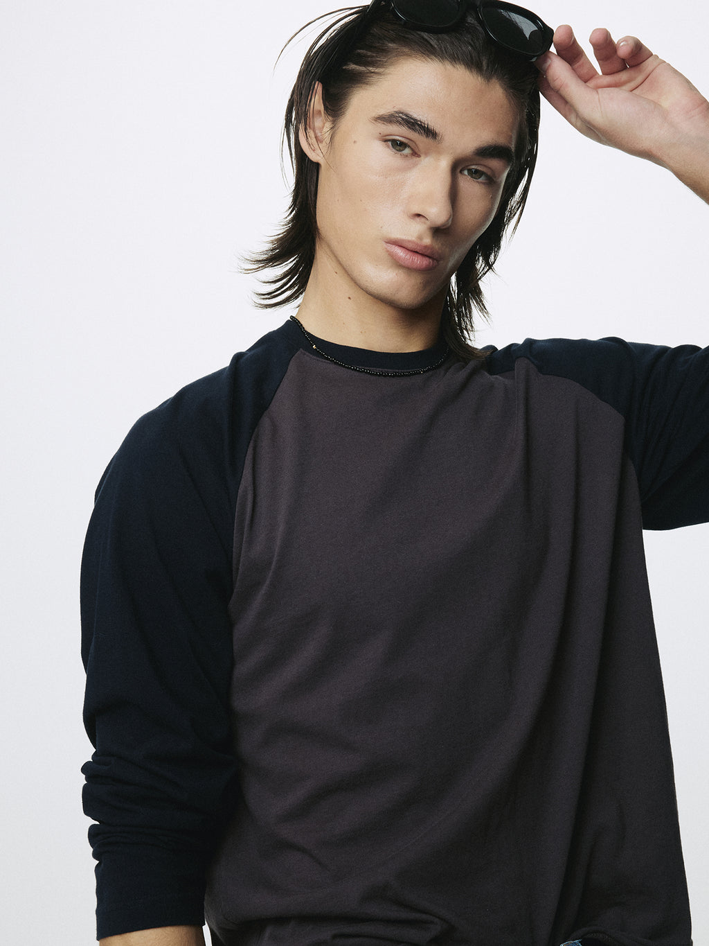 WASHED COTTON BASEBALL LONG SLEEVE_ CARBON/NAVY