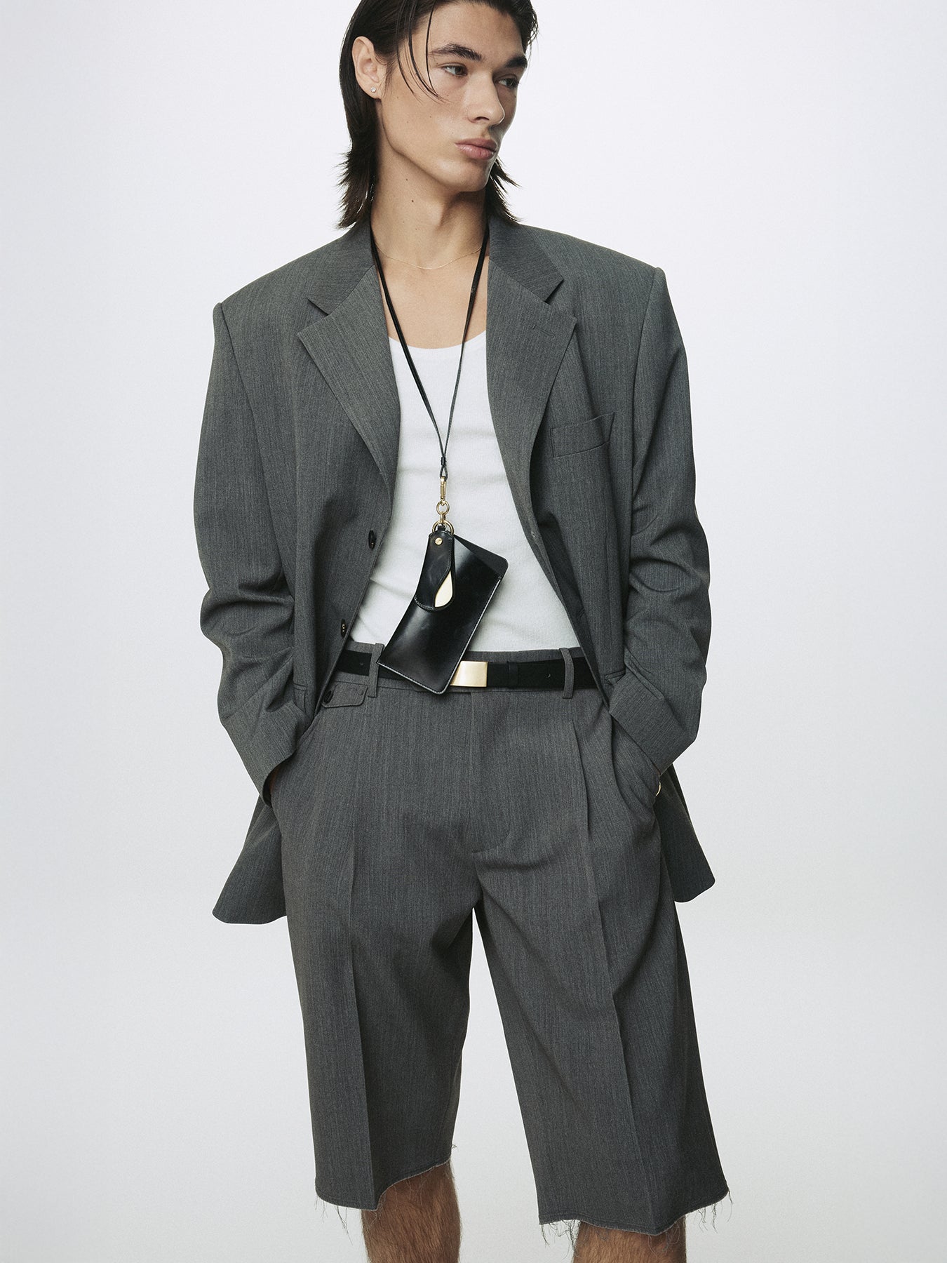 RAW-CUT WOOL PLEATED TAILORED SHORTS_ MELANGE GREY