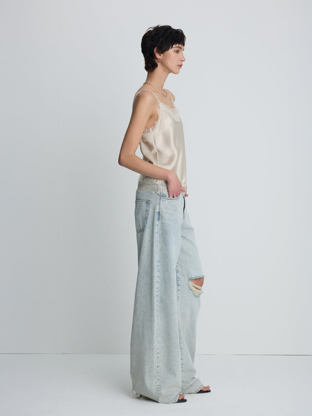 (W) SATIN LACE CAMISOLE_ BEIGE