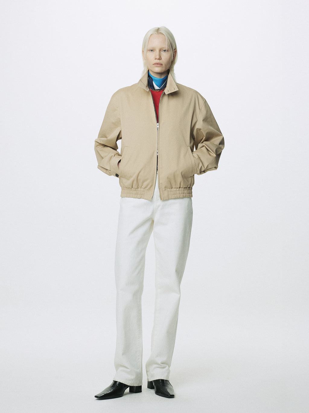 (W) TWISTED SEAM STRAIGHT-LEG DENIM JEANS_ OFF WHITE