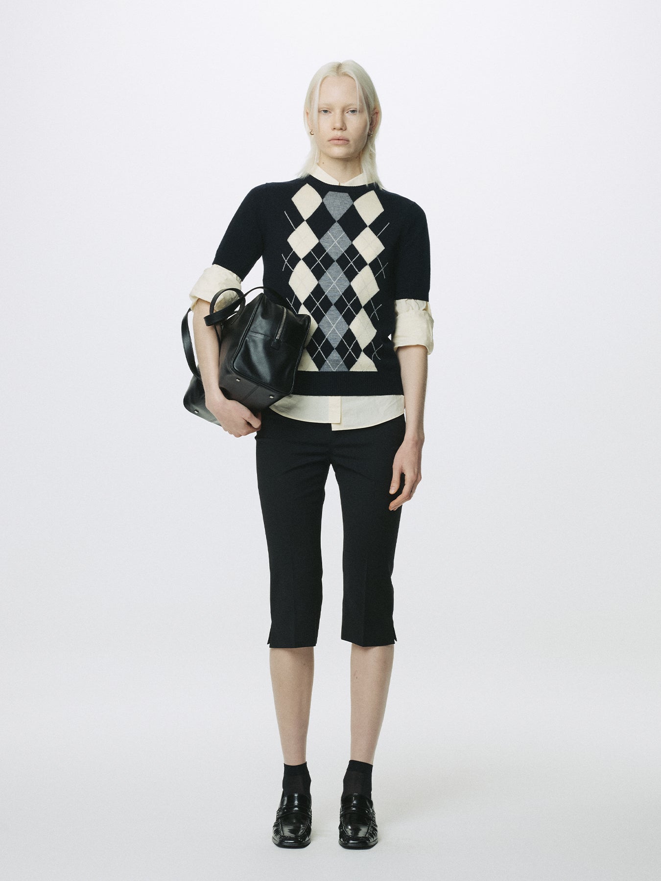 (W) SUPERFINE WOOL ARGYLE CREW NECK SWEATER_ NAVY WAX YELLOW
