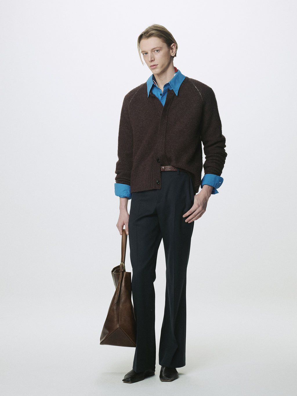 PLACKET BUTTON DOWN KNIT CARDIGAN_ BROWN
