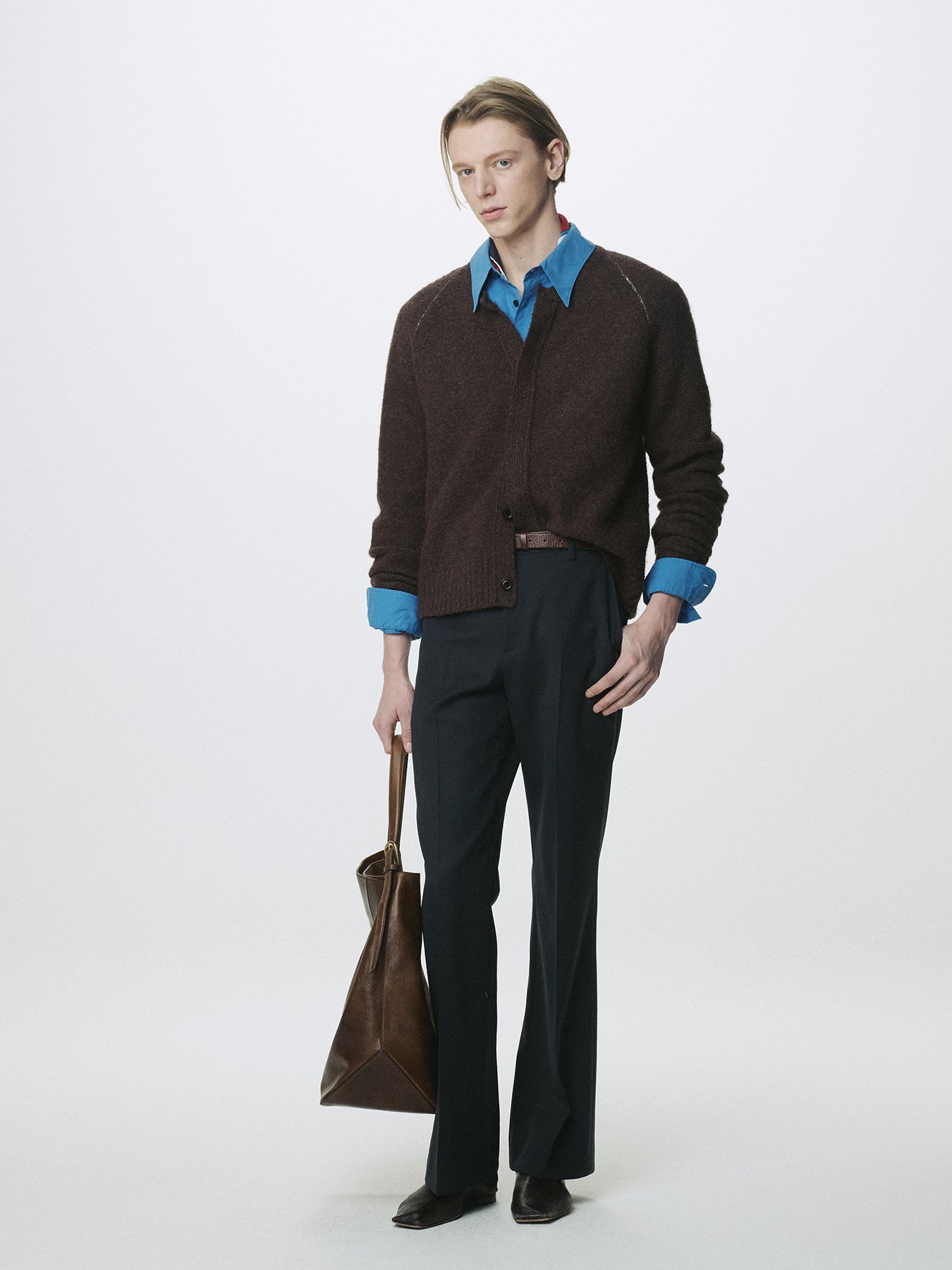 PLACKET BUTTON DOWN KNIT CARDIGAN_ BROWN