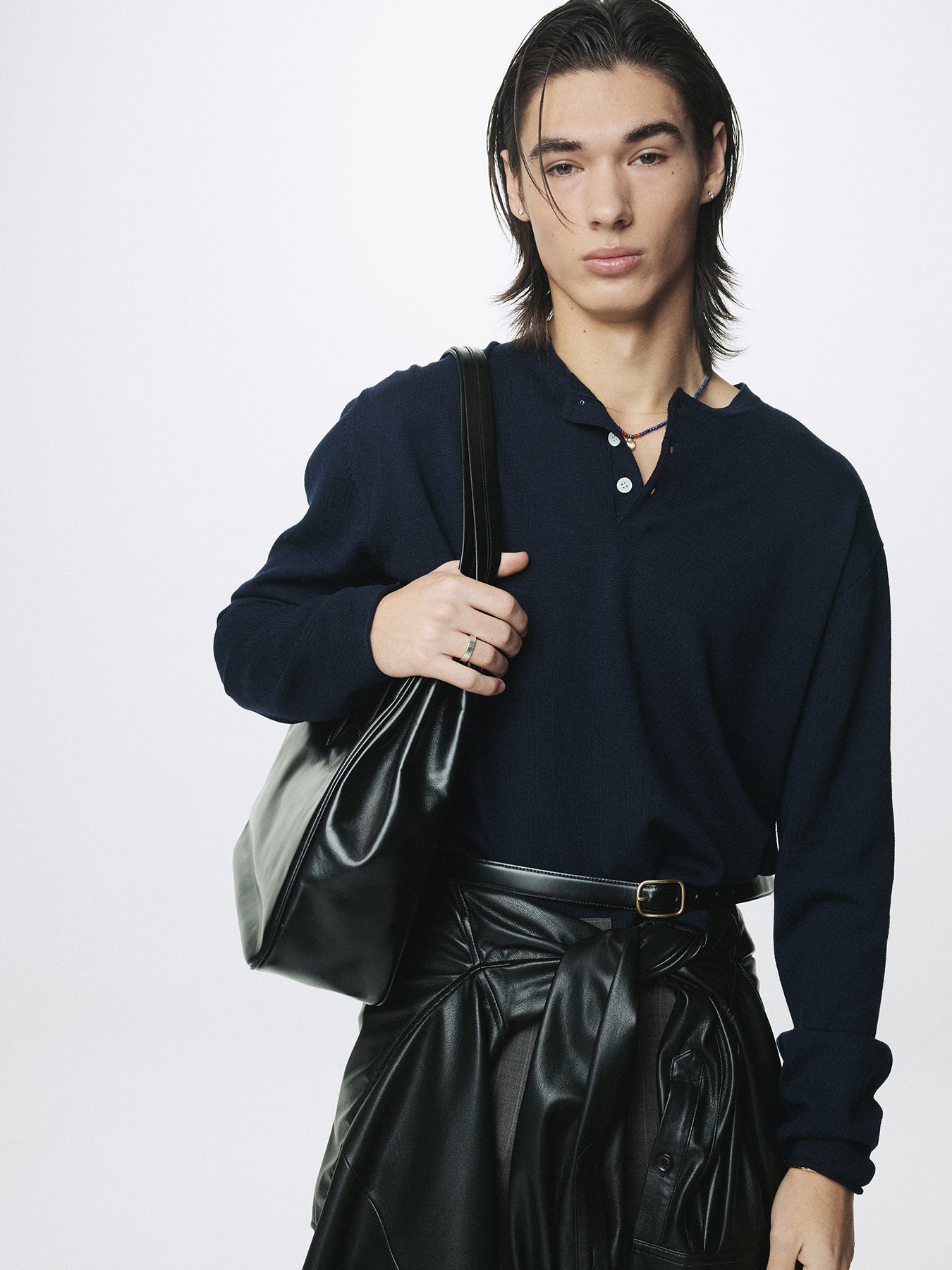 EXTRA FINE WOOL RAW HEM HENLEY NECK KNIT_ NAVY