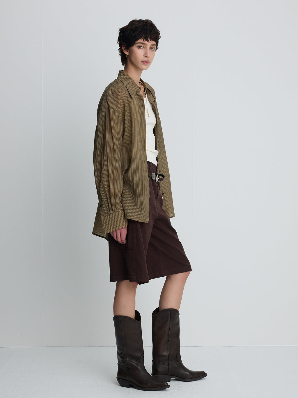 (W) COTTON RELAXED UTILITY SHORTS_ BURNT MARRON