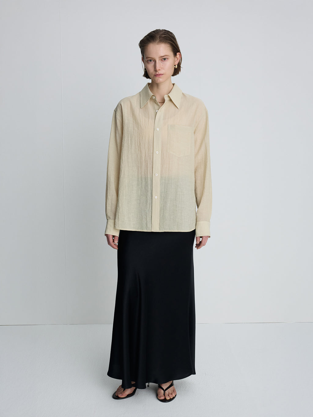 (W) LINEN RELAXED FIT SHIRT_ BEIGE