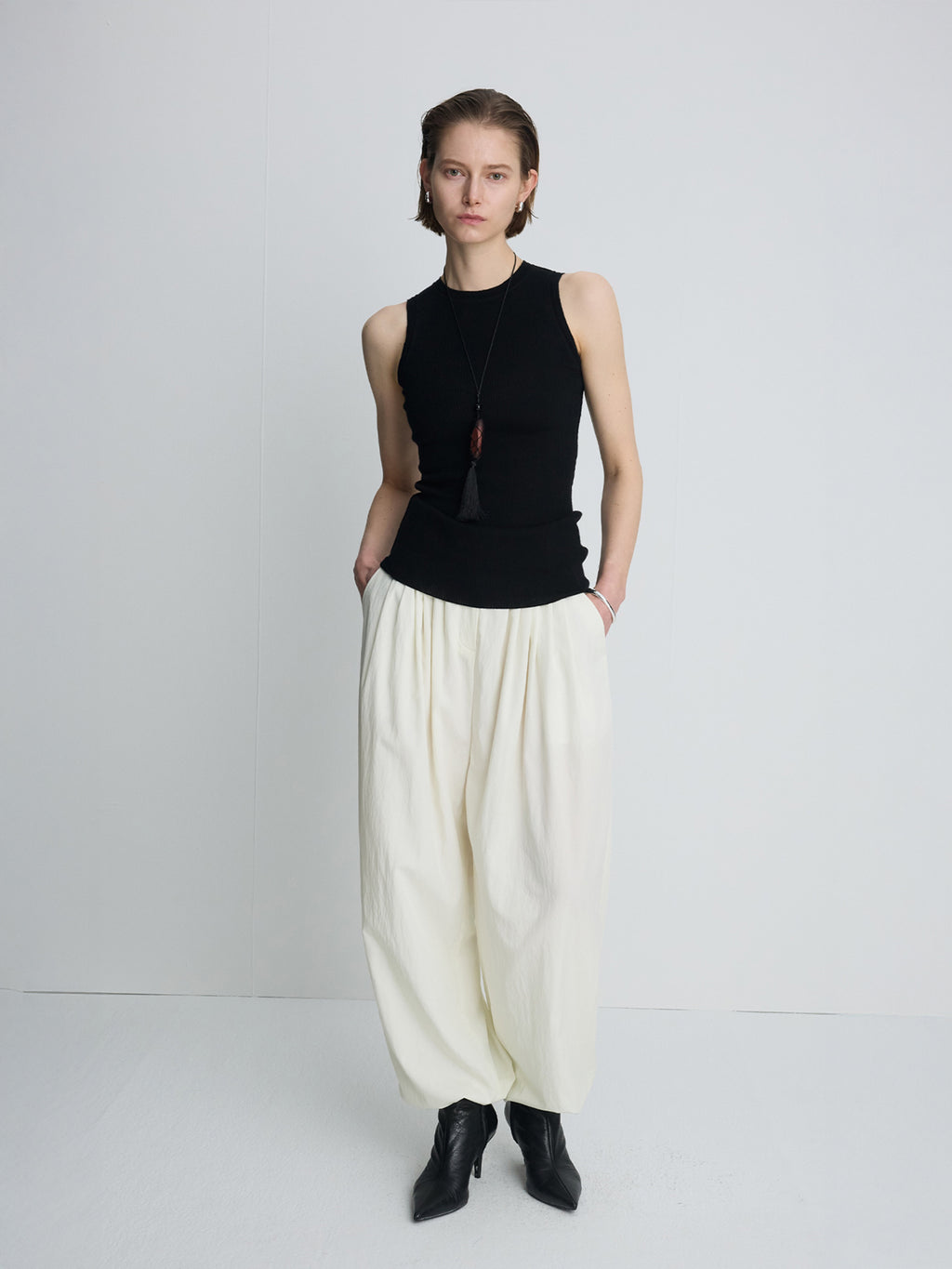 (W) WOOL CASHMERE RIBBED TANK TOP_ BLACK