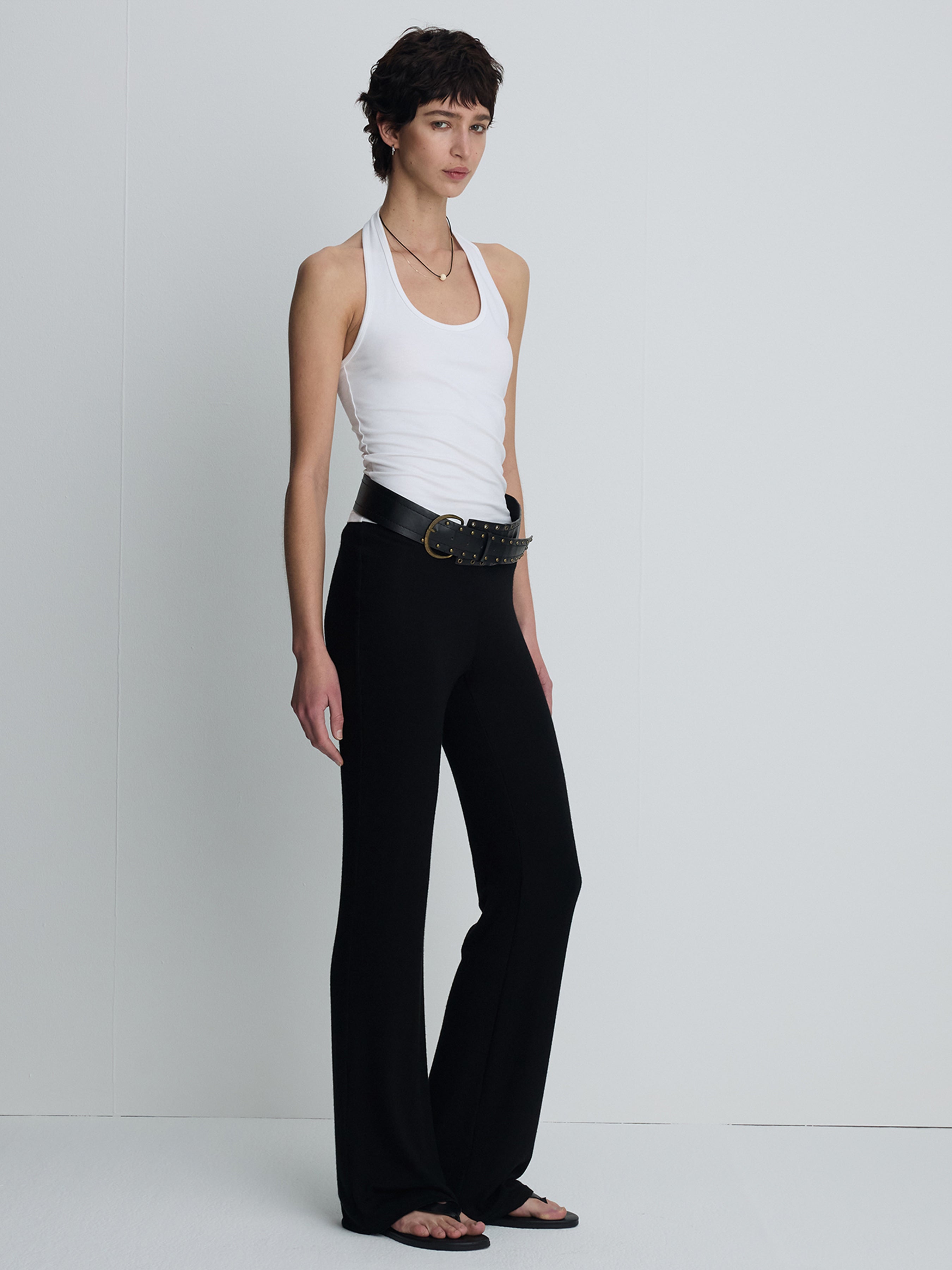 (W) HALTER-NECK SLEEVELESS TOP_ OFF WHITE