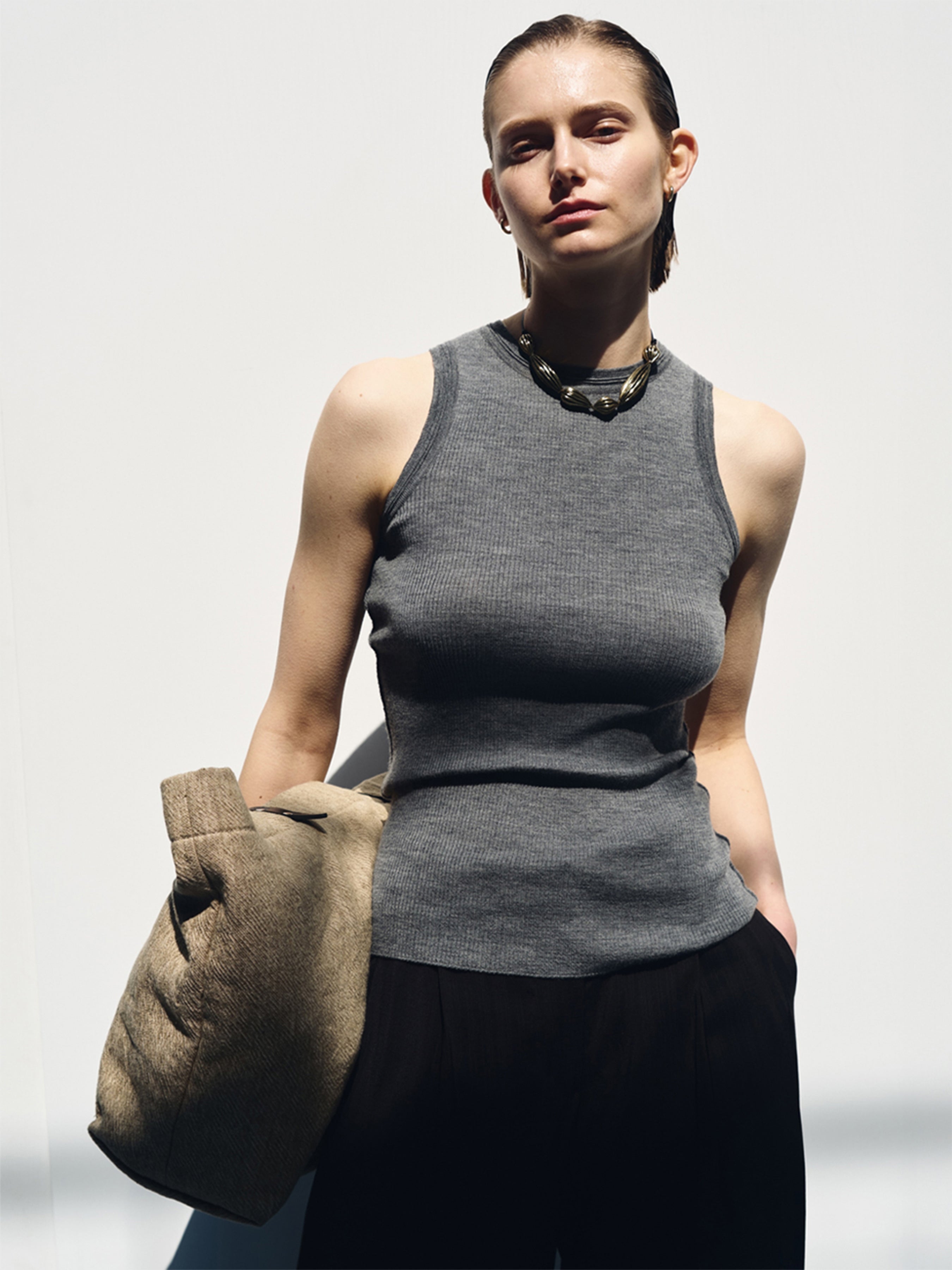 (W) WOOL CASHMERE RIBBED TANK TOP_ DARK GREY