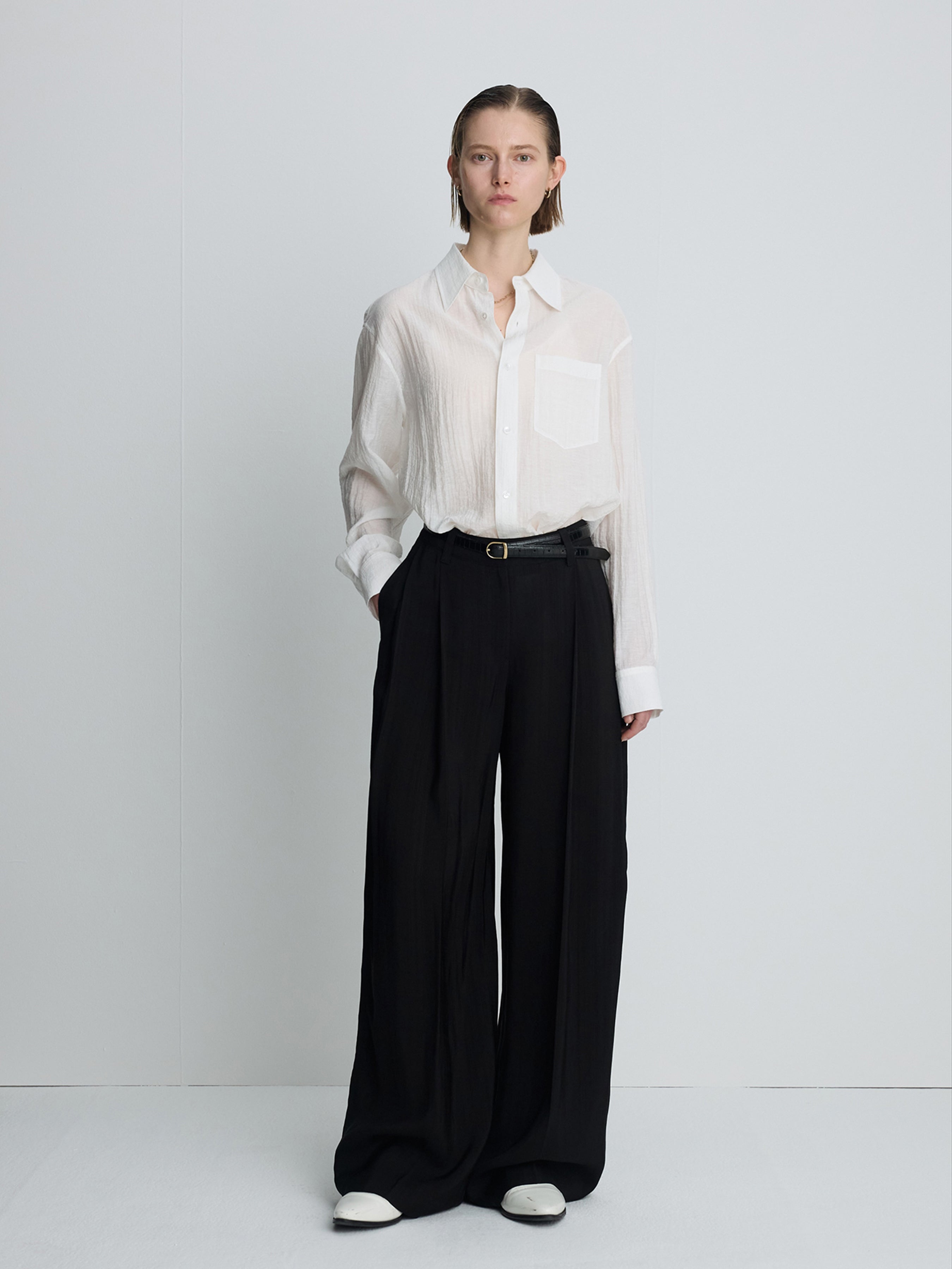 (W) LINEN RELAXED FIT SHIRT_ OFF WHITE