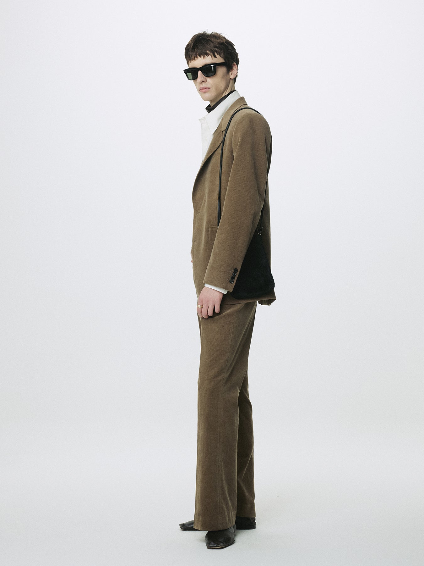 CORDUROY FLARED TROUSERS_ BEIGE TAUPE