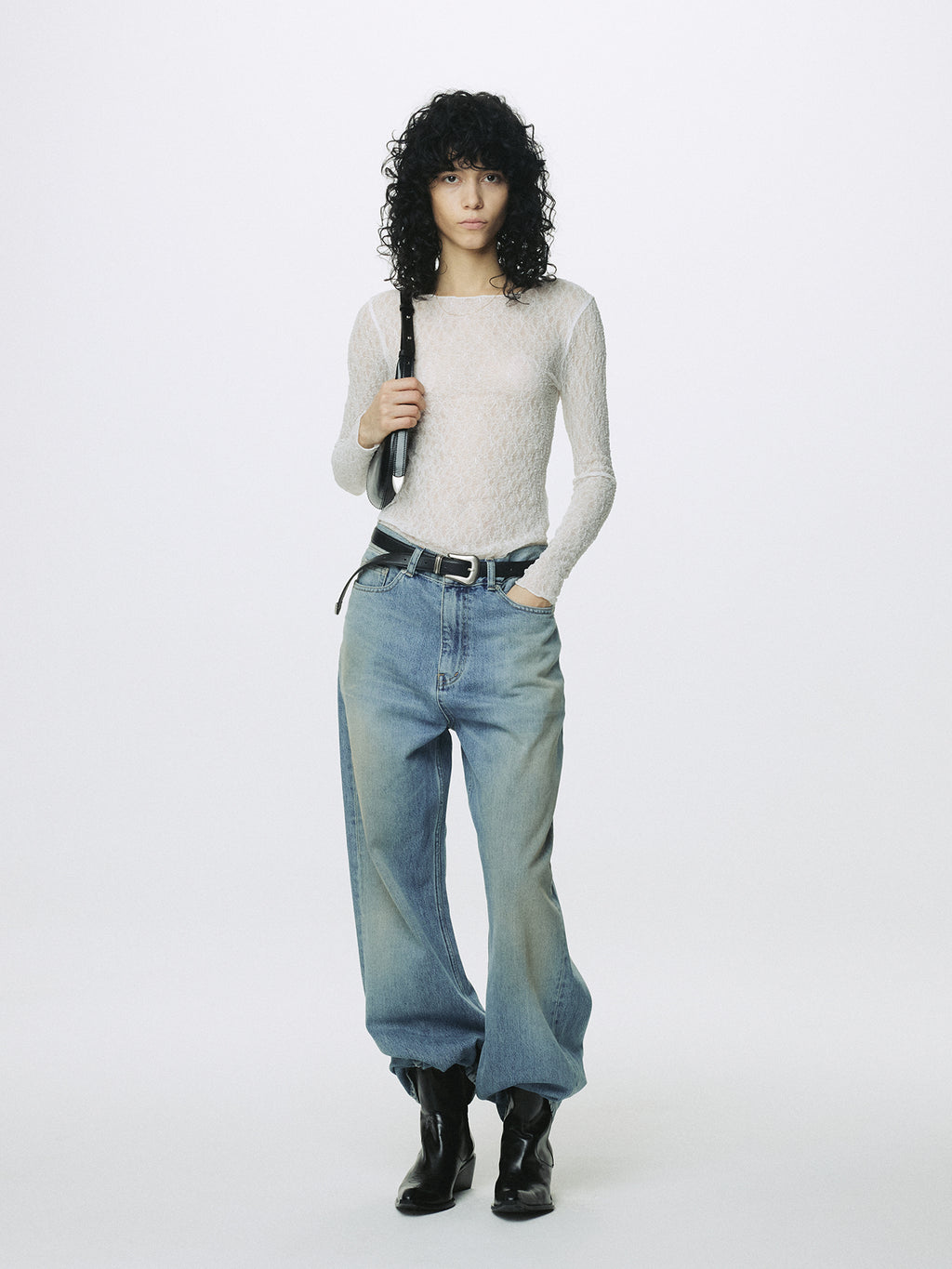 (W) LACE LONG SLEEVE TOP_ OFF WHITE