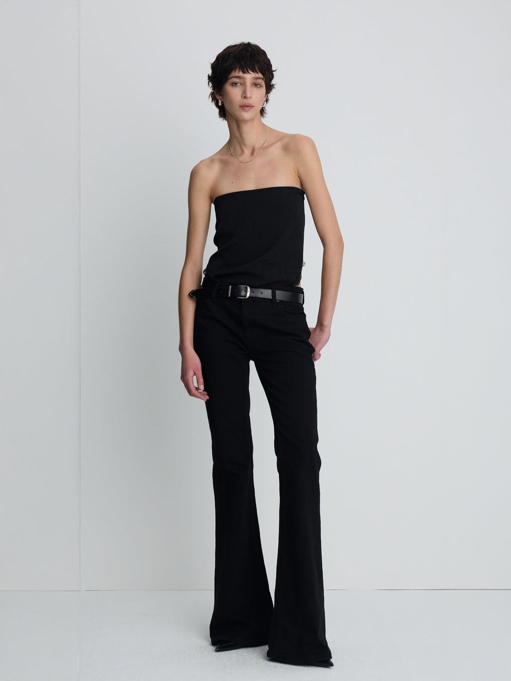 (W) LOW-RISE DENIM BOOTCUT TROUSERS_ WASHED BLACK