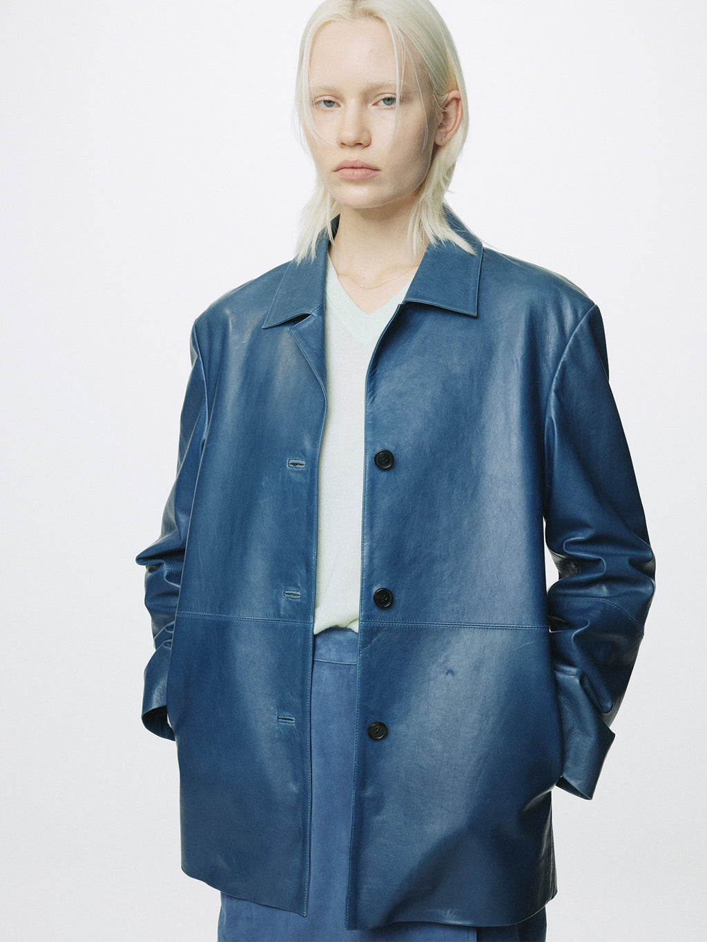 (W) VEGETABLE TANNED LAMB LEATHER OPEN COLLAR JACKET_ MID BLUE
