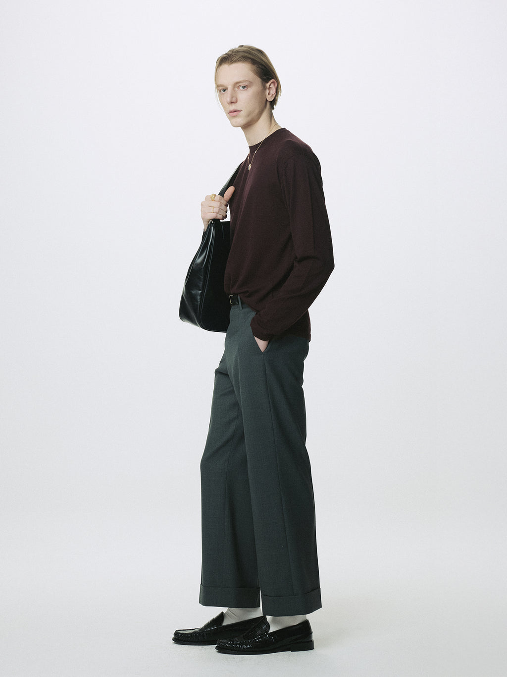 FEATHER-WEIGHT WOOL LONGSLEEVE KNIT_ MERLOT BROWN