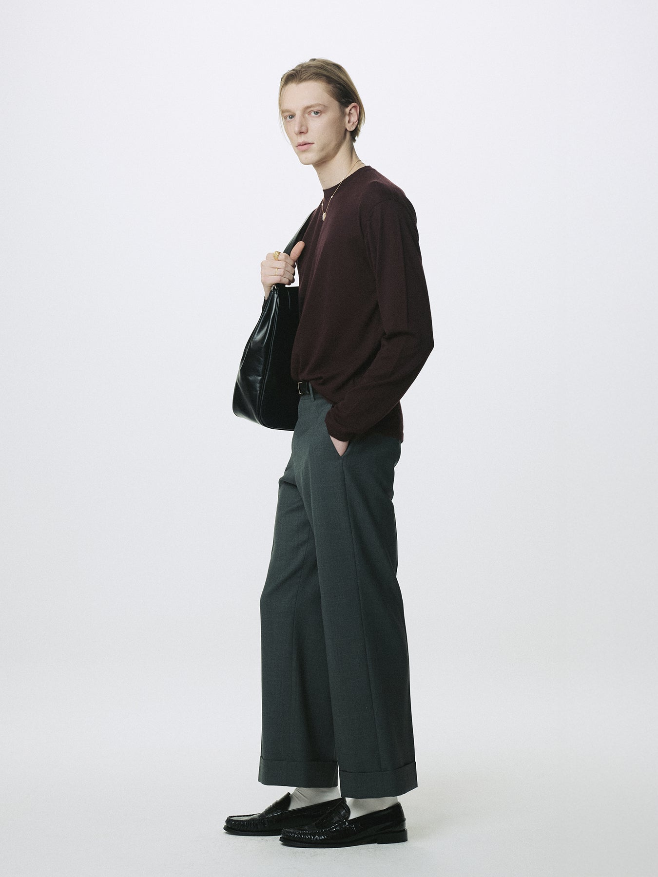 FEATHER-WEIGHT WOOL LONGSLEEVE KNIT_ MERLOT BROWN
