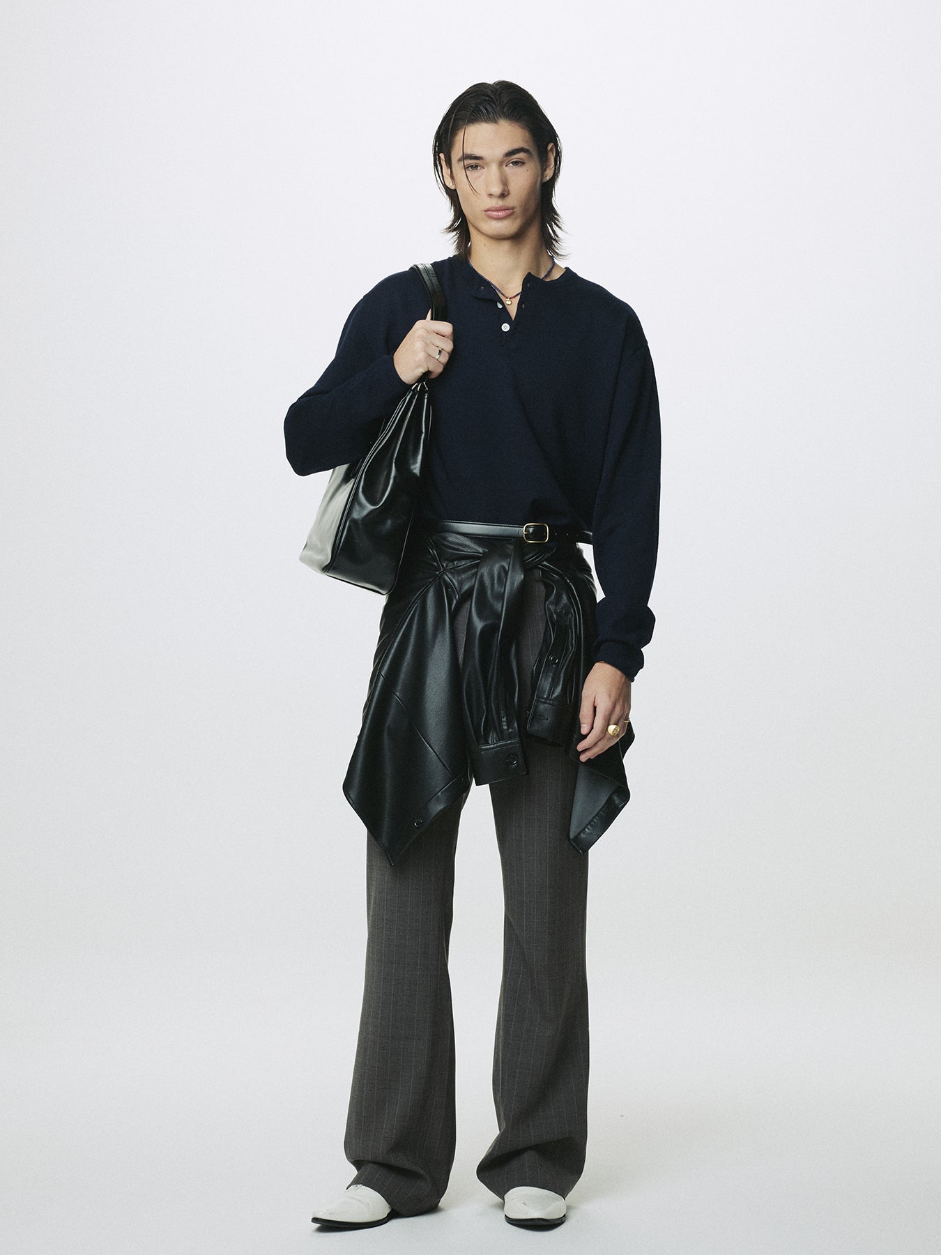 EXTRA FINE WOOL RAW HEM HENLEY NECK KNIT_ NAVY