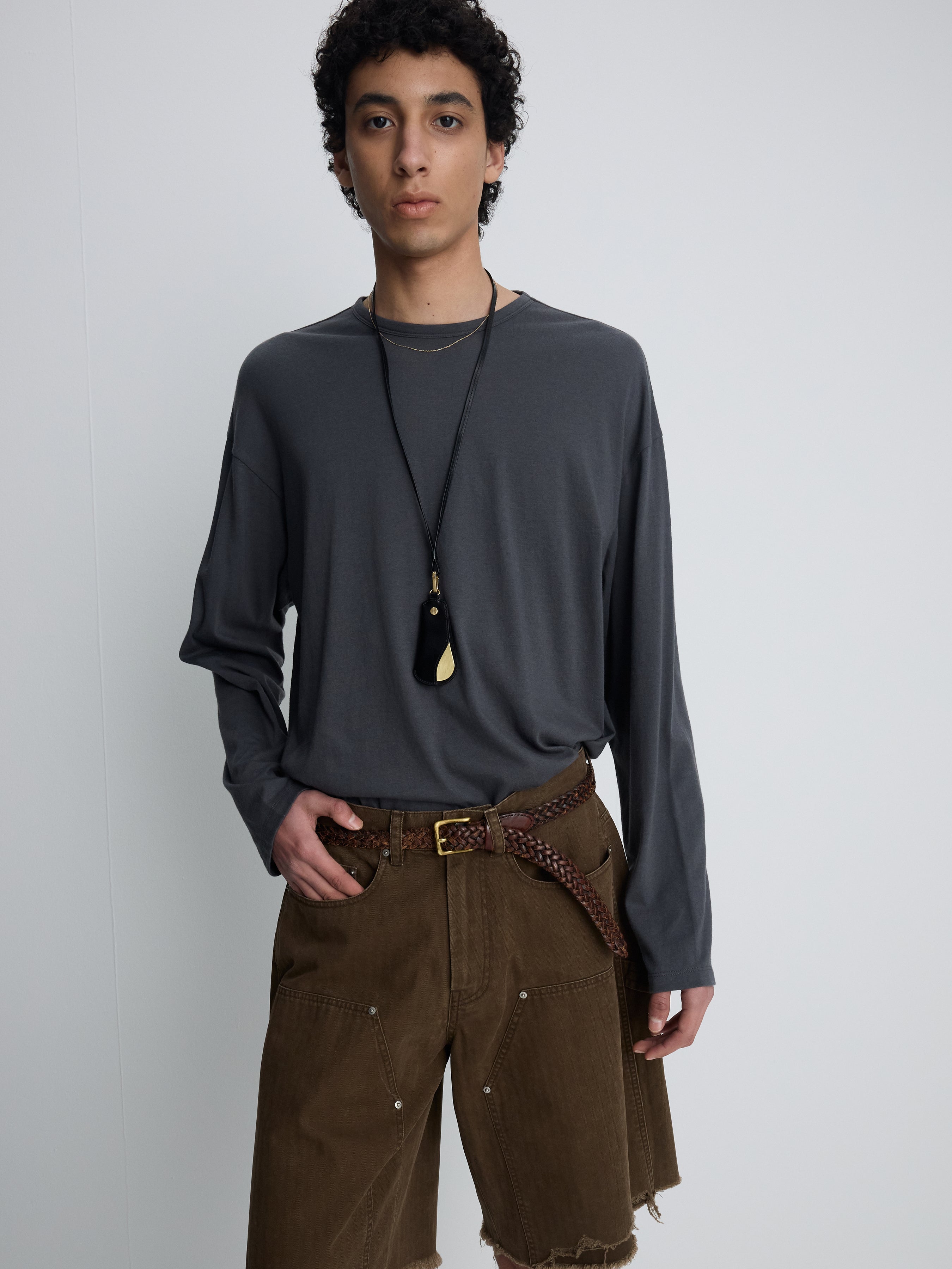 HAND DISTRESSED HBT DOUBLE KNEE SHORTS_ FADED BROWN