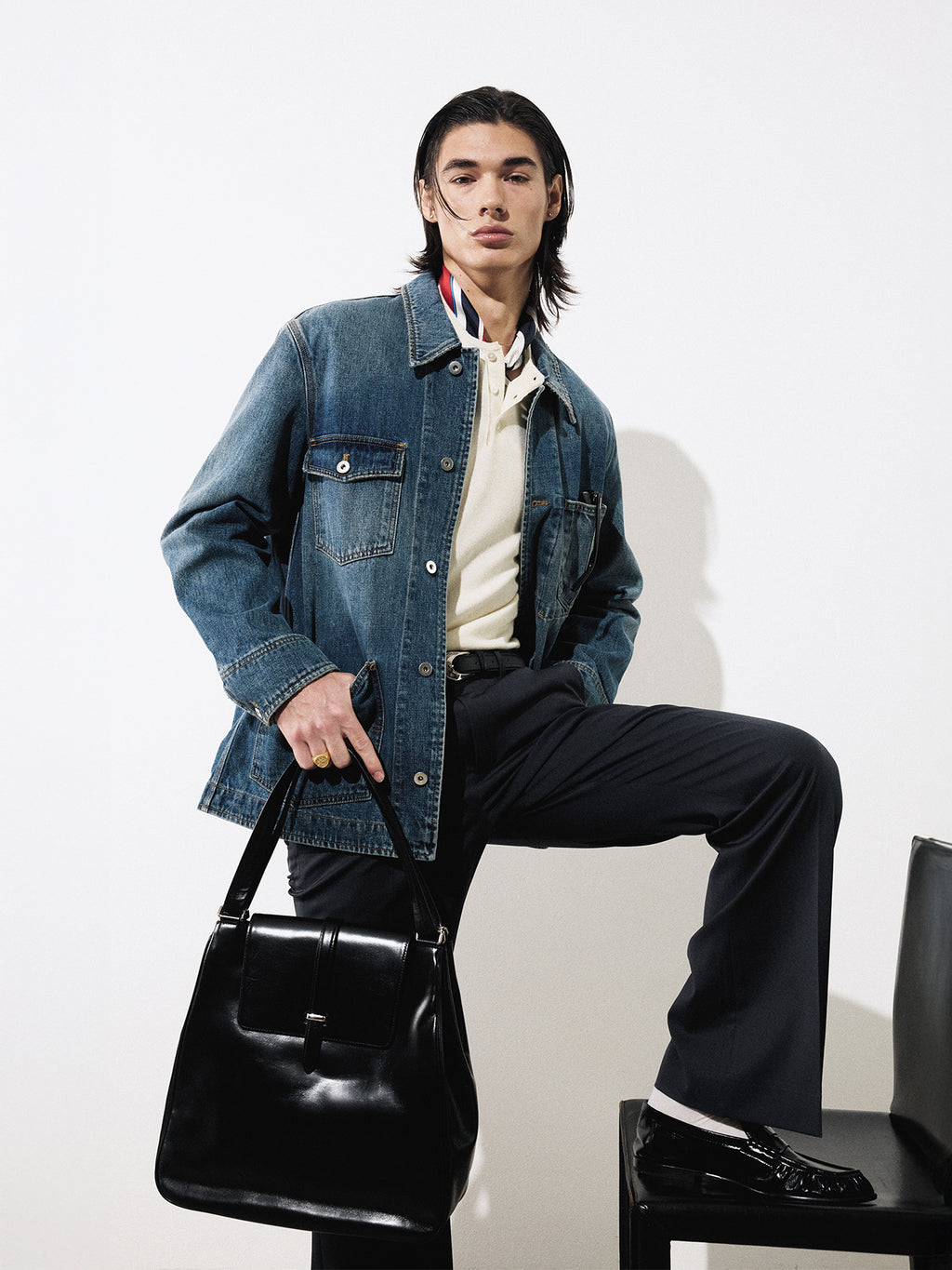 OIL PULL UP LEATHER HOBO BAG_ BLACK