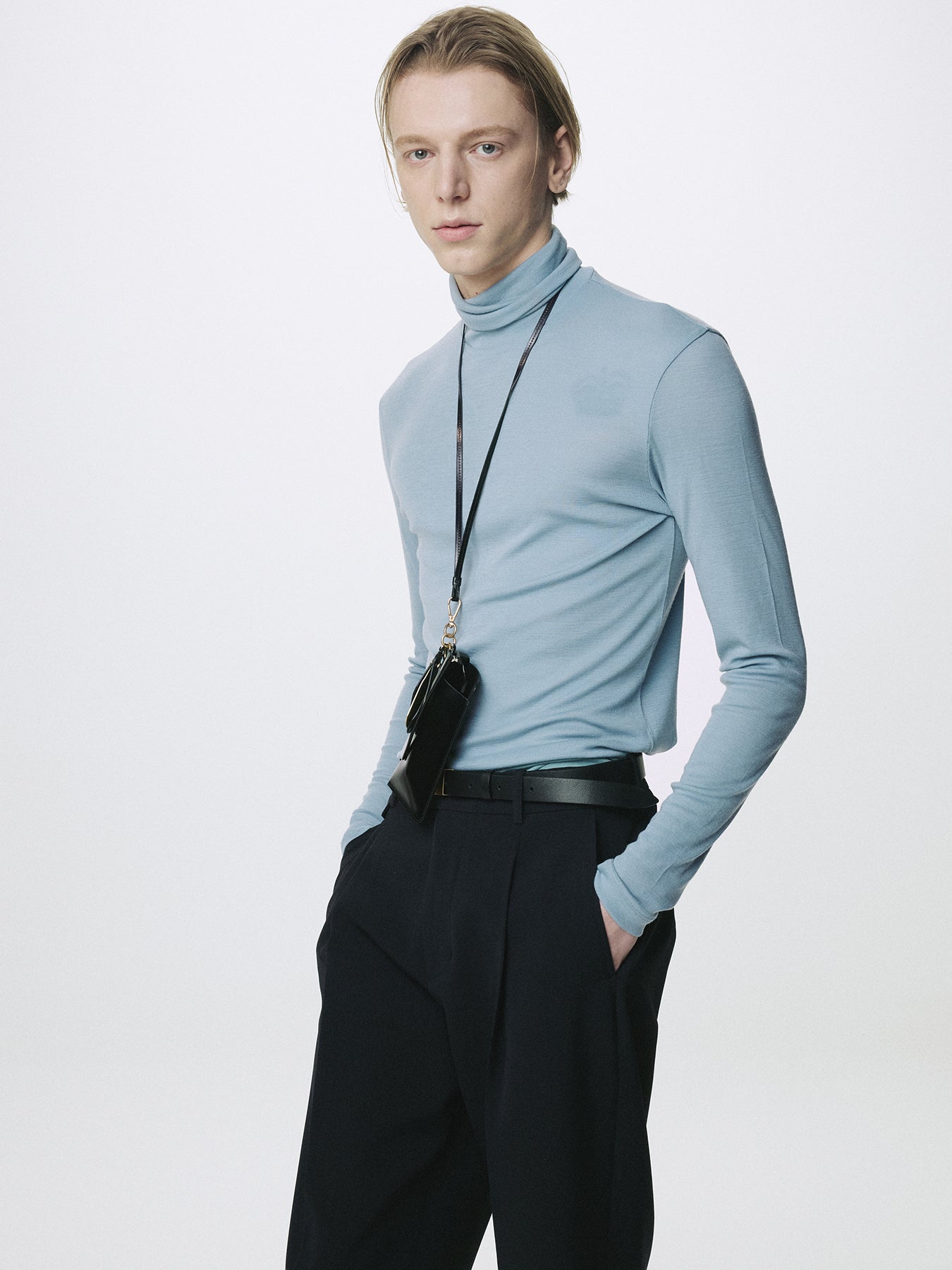 LIGHT WOOL SLIM ROLL NECK (JAPANESE FABRIC)_ DUSTY BLUE