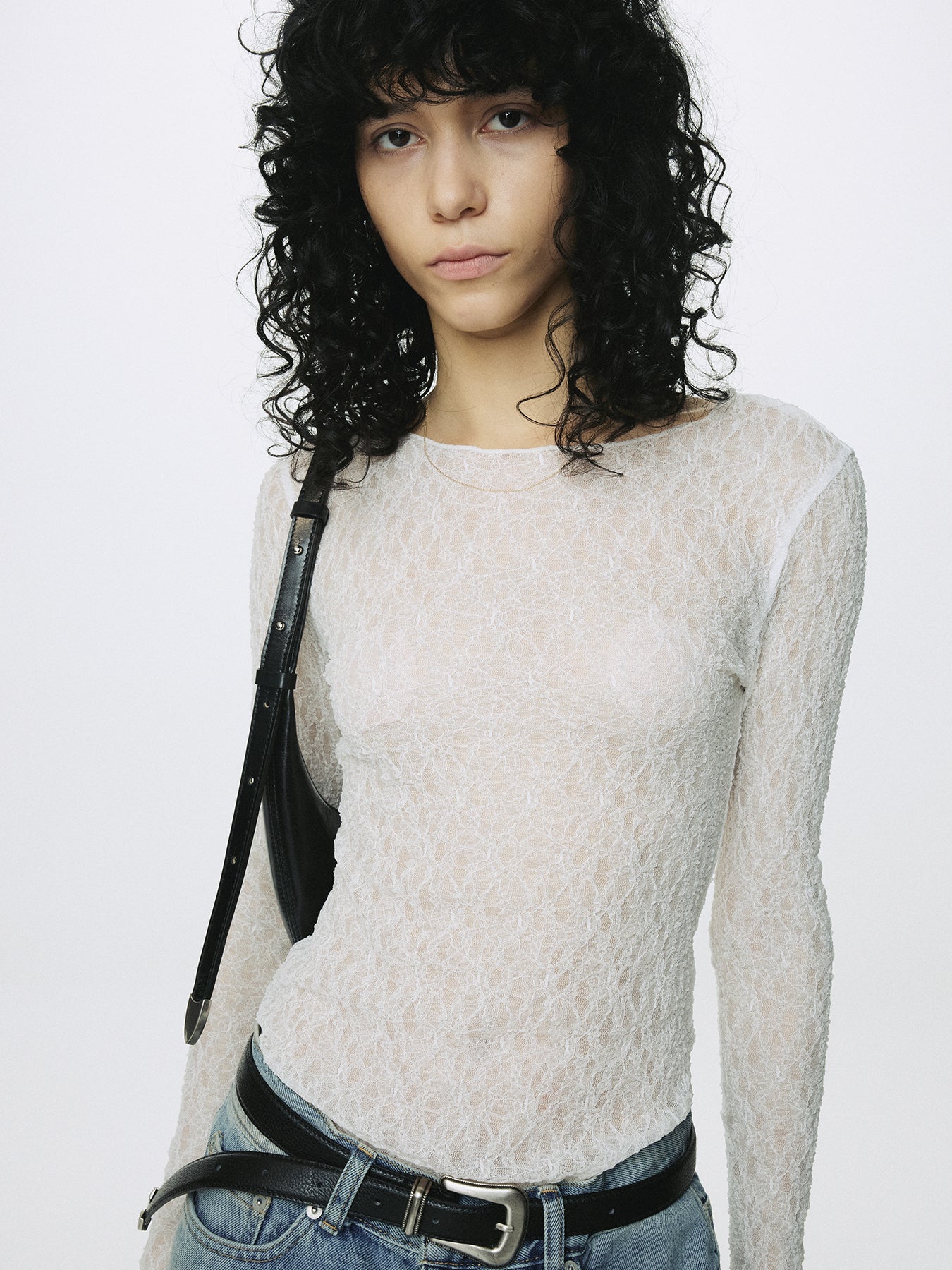 (W) LACE LONG SLEEVE TOP_ OFF WHITE