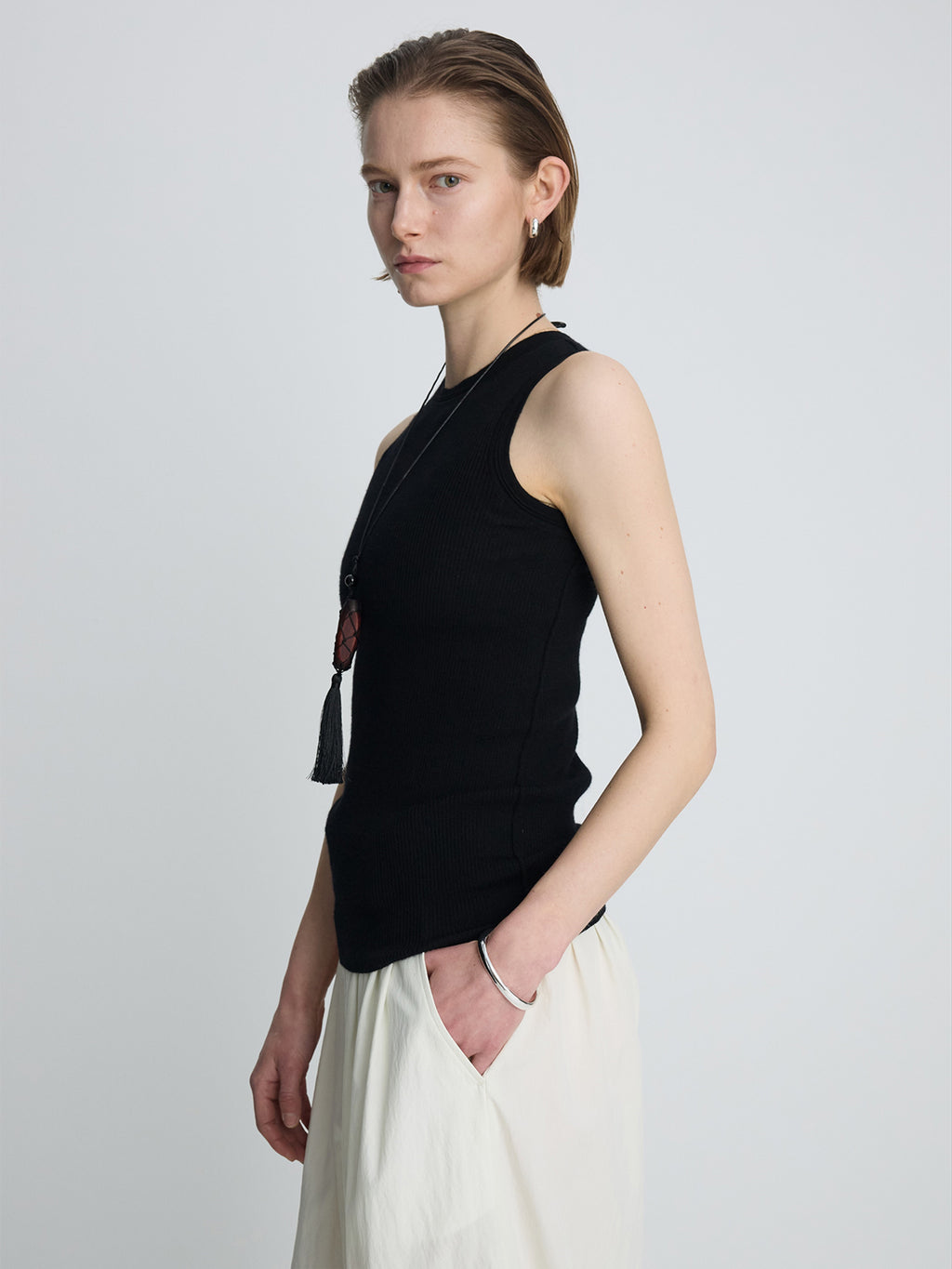 (W) WOOL CASHMERE RIBBED TANK TOP_ BLACK