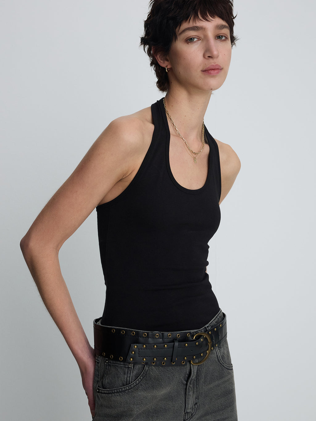 (W) HALTER-NECK SLEEVELESS TOP_ BLACK