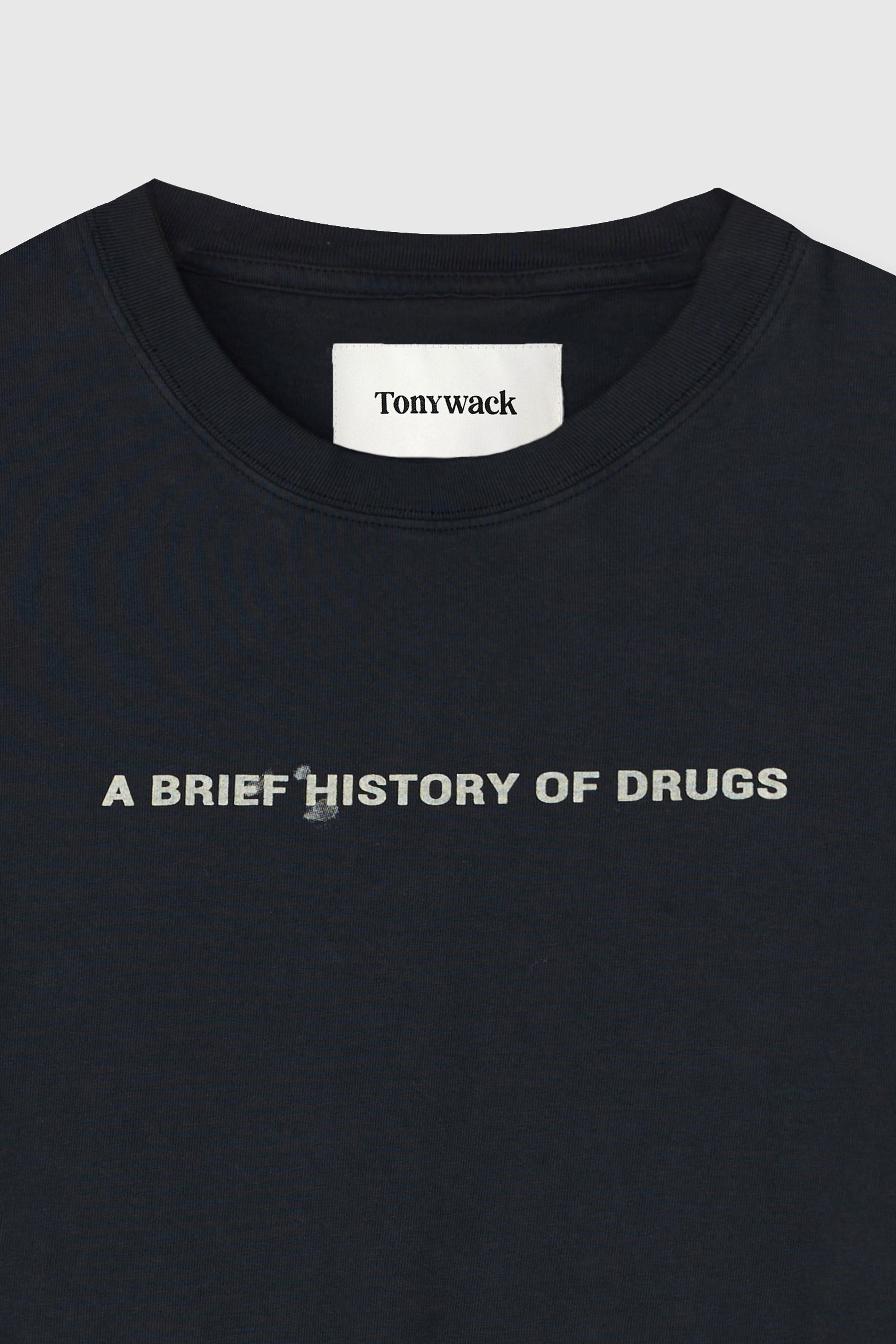 Drug Reference Garment Dyeing T-shirt_ Black Pigment