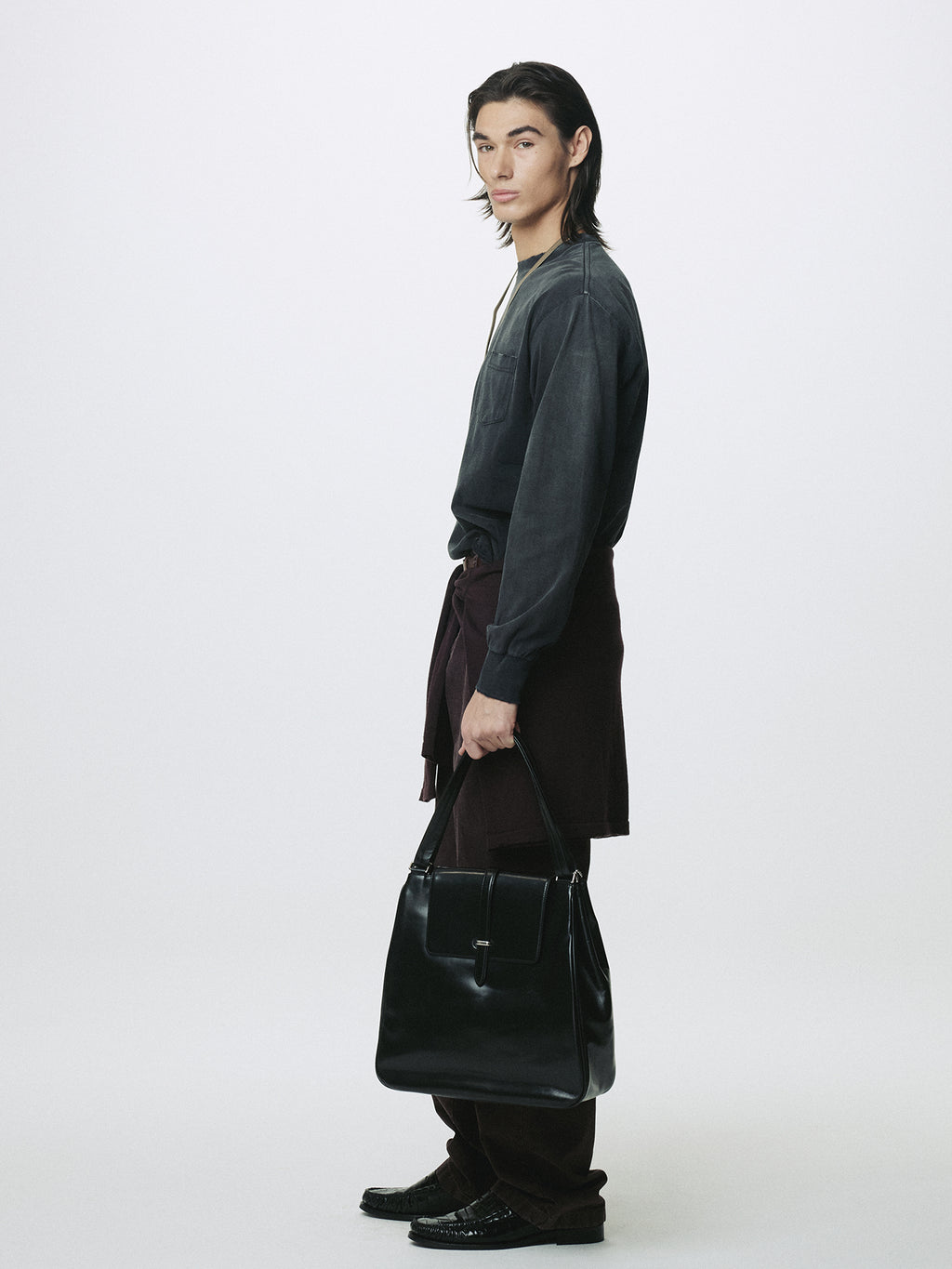GARMENT DYED LONG SLEEVE CREW_ FADED BLACK