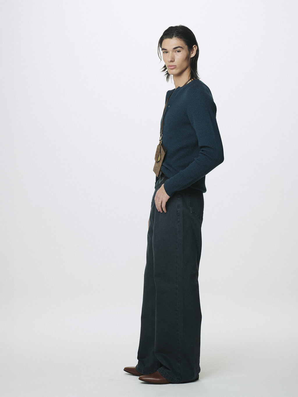 WIDE-LEG DENIM JEANS_ FADED CARBON