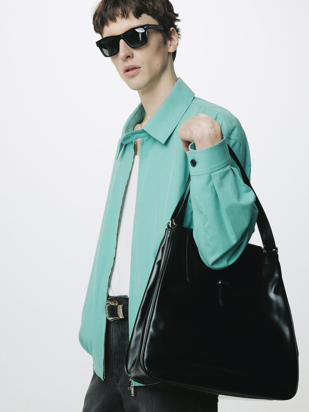 OIL PULL UP LEATHER HOBO BAG_ BLACK