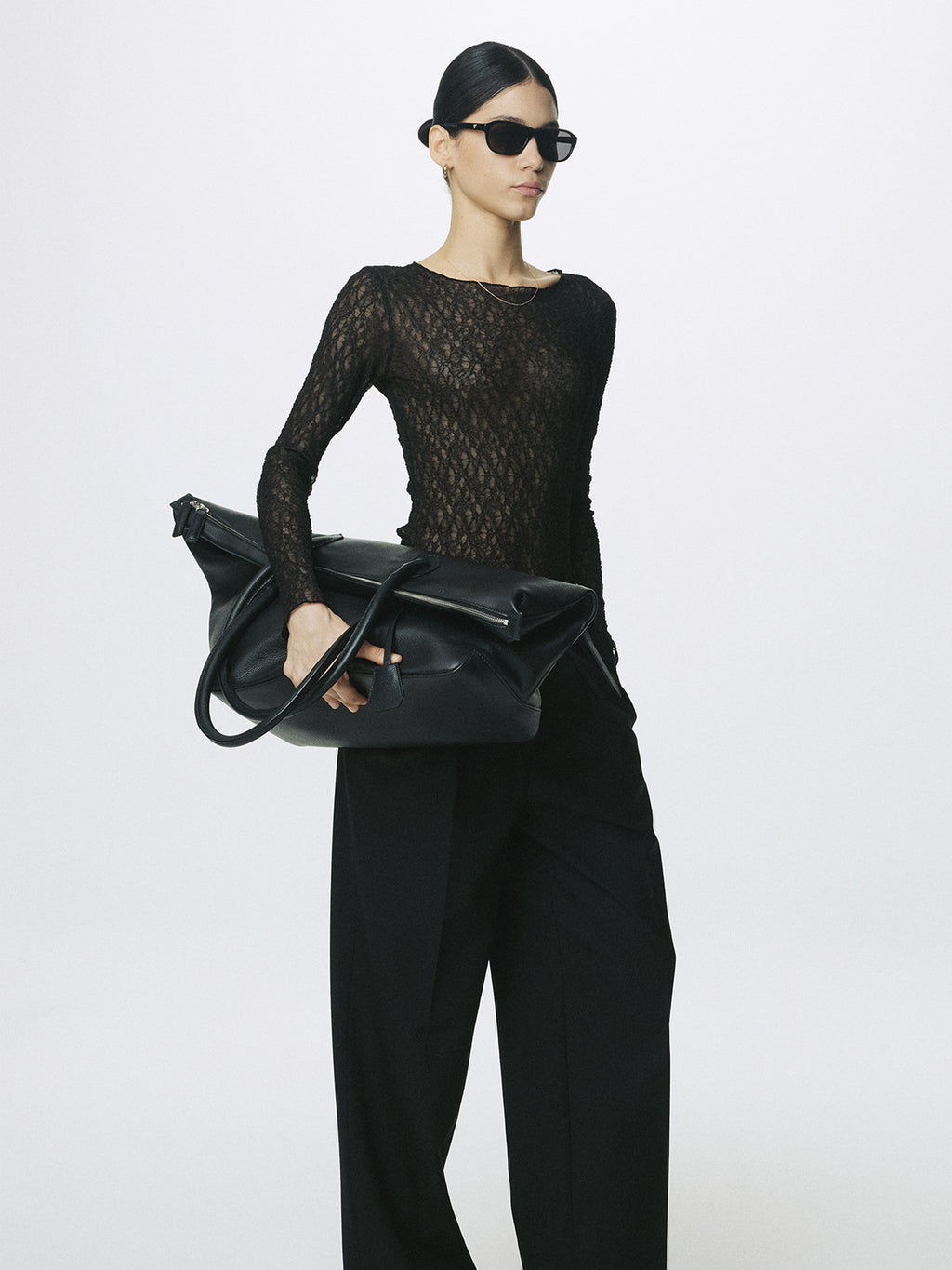 (W) WOOL DOUBLE-PLEATED WIDE TROUSERS_ BLACK