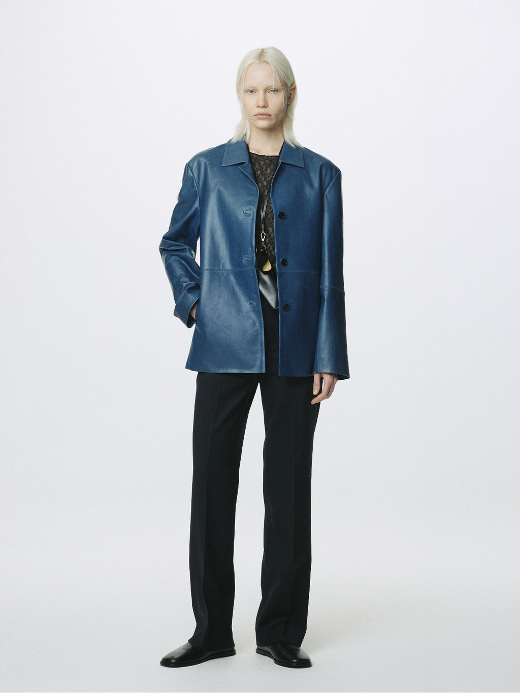 (W) VEGETABLE TANNED LAMB LEATHER OPEN COLLAR JACKET_ MID BLUE