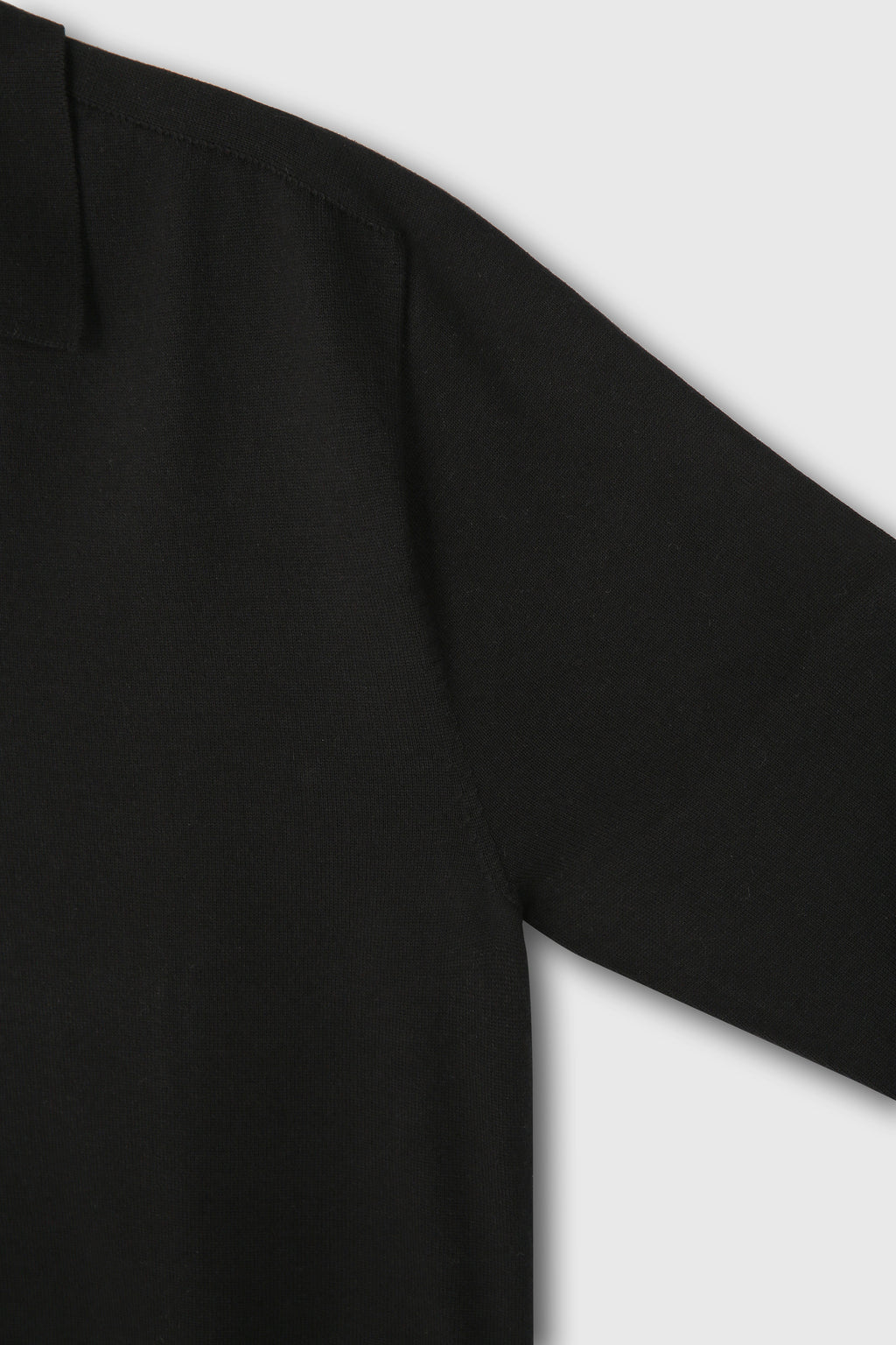 High Count Whole Garment Saddle Neck Knit_ Black