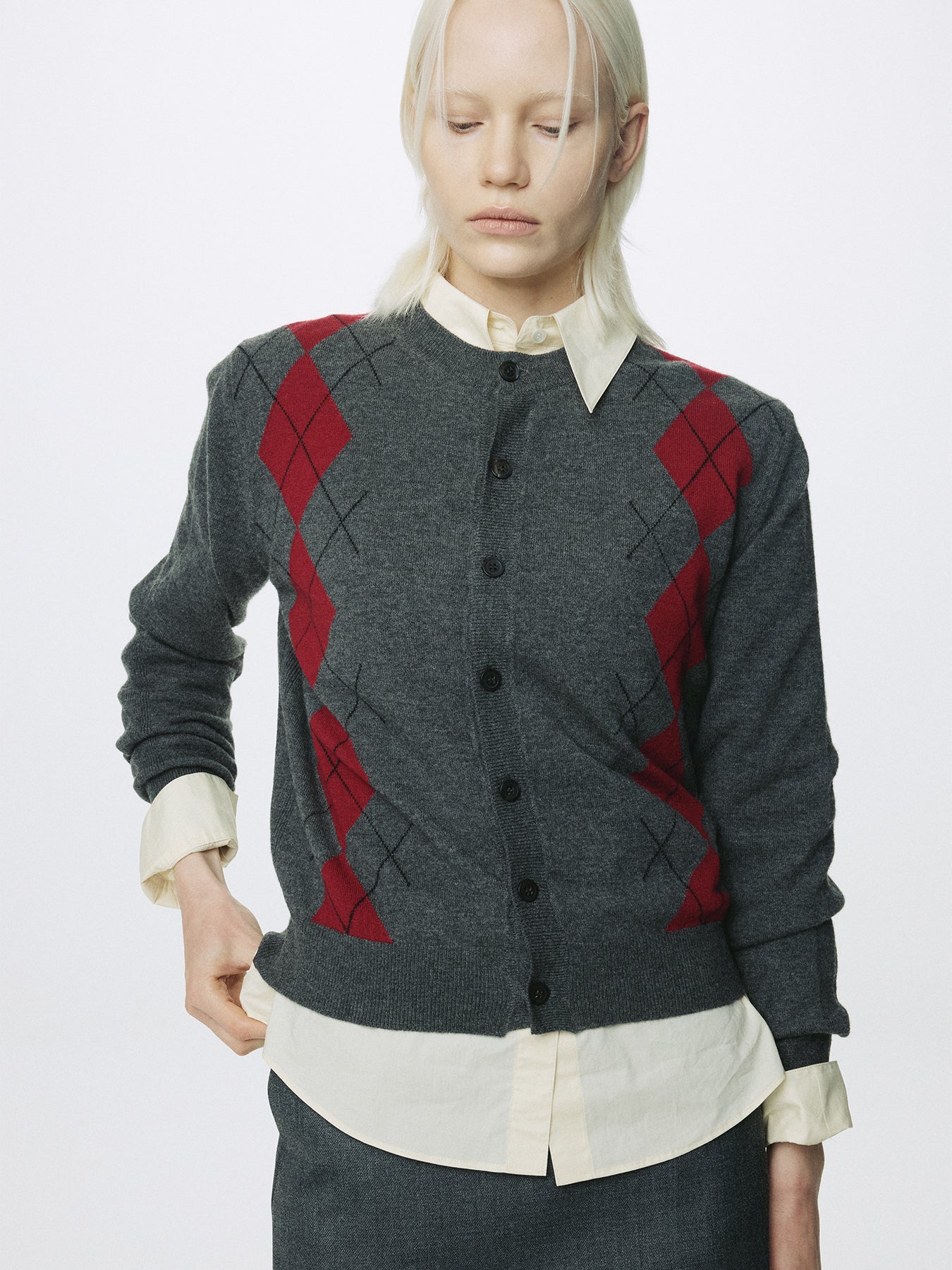 (W) MERINO WOOL ARGYLE CARDIGAN_ GREY/RED