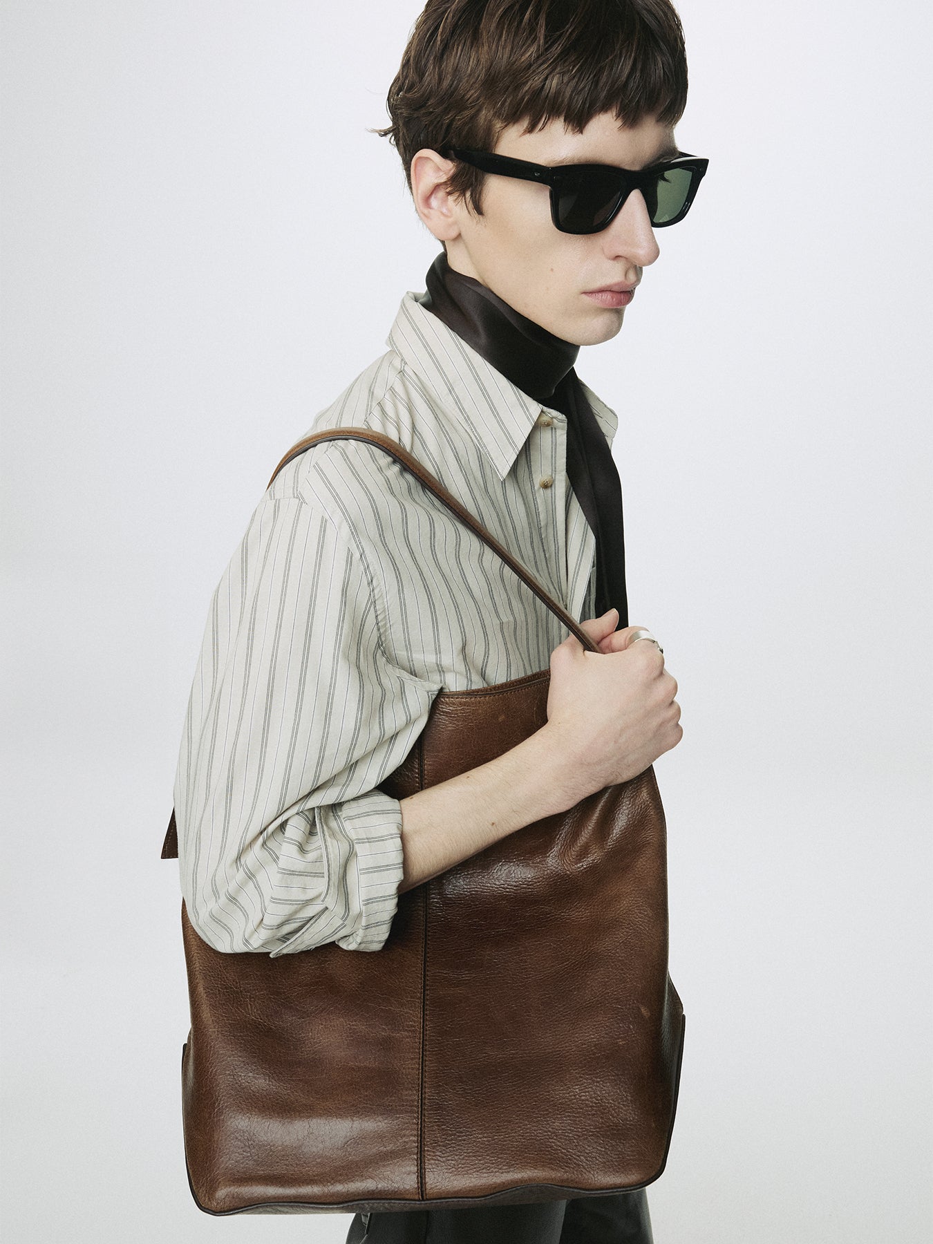 OIL PULL UP LEATHER TOTE BAG_ ANTIQUE BROWN