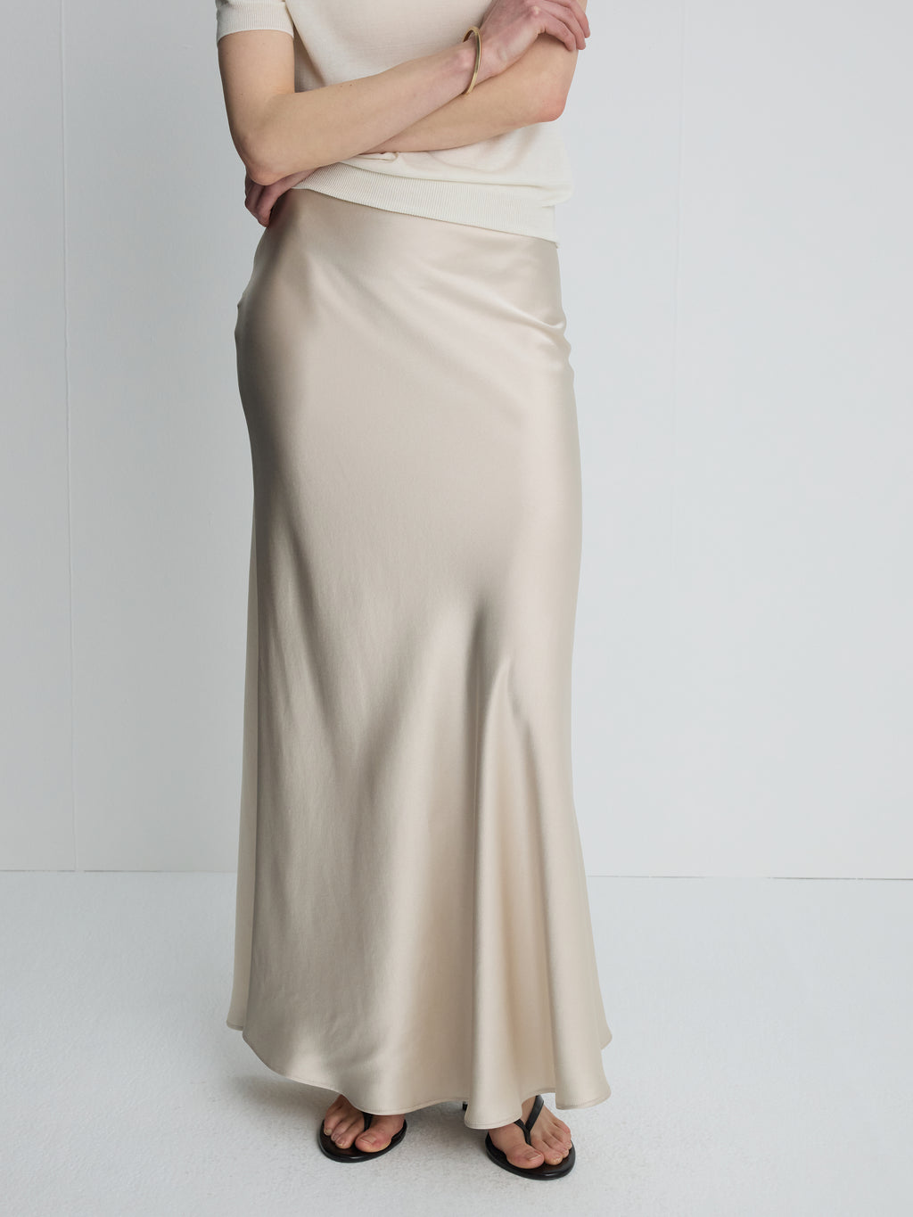 (W) SLIP MAXI SKIRT_ BEIGE