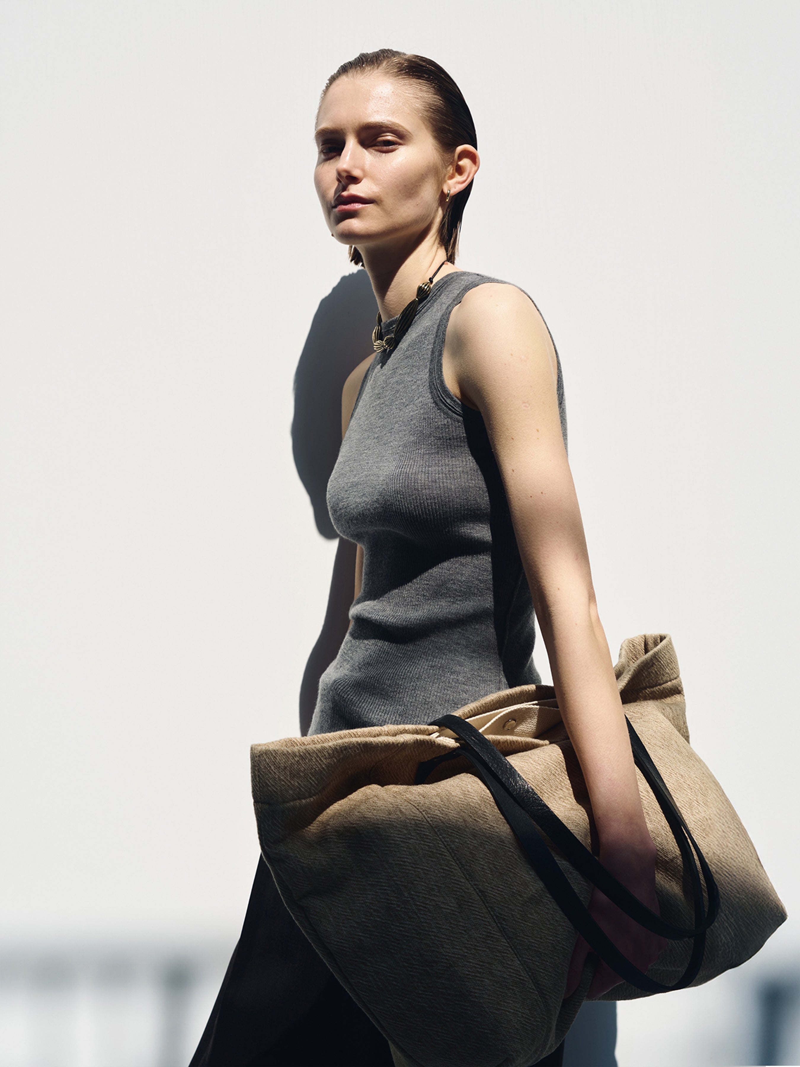 (W) WOOL CASHMERE RIBBED TANK TOP_ DARK GREY