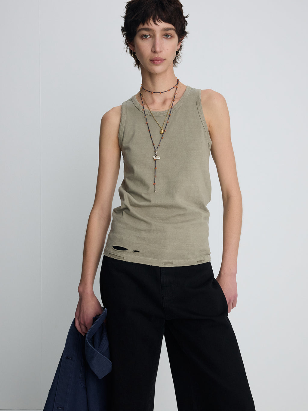 (W) HAND-DISTRESSED REGURAL TANK TOP_ PALE OLIVE