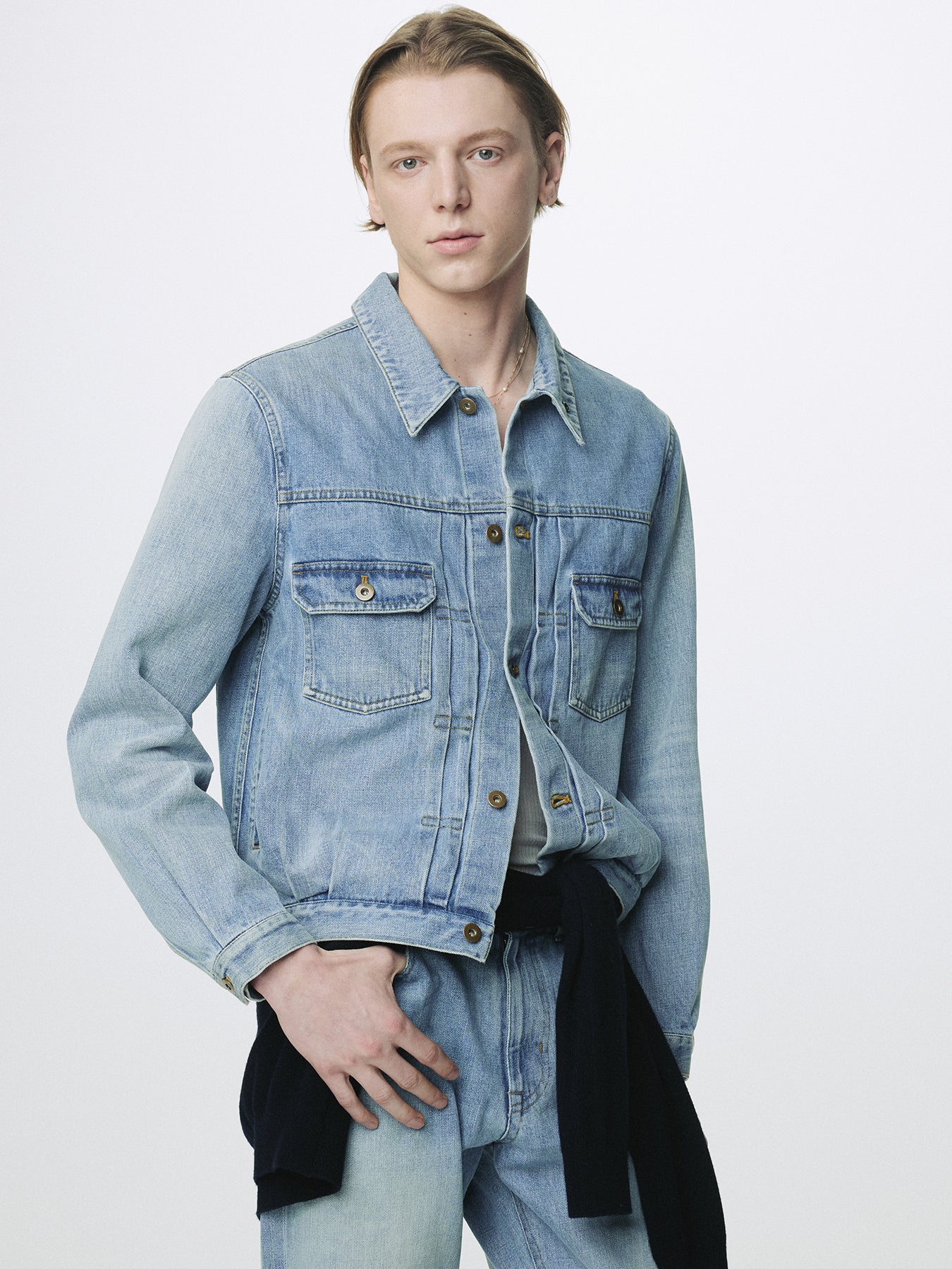 TYPE-2 DENIM TRUCKER_ LIGHT BLUE