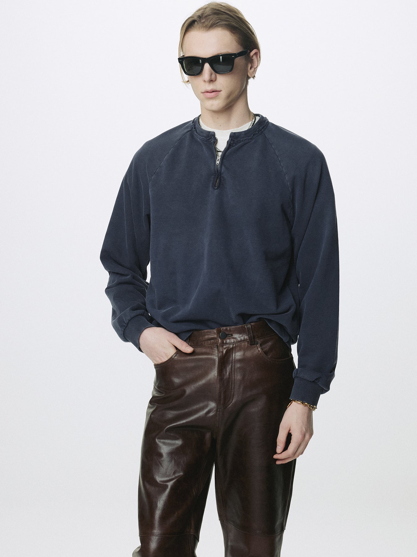 GARMENT DYED ZIP SWEATSHIRT_ FADED NAVY