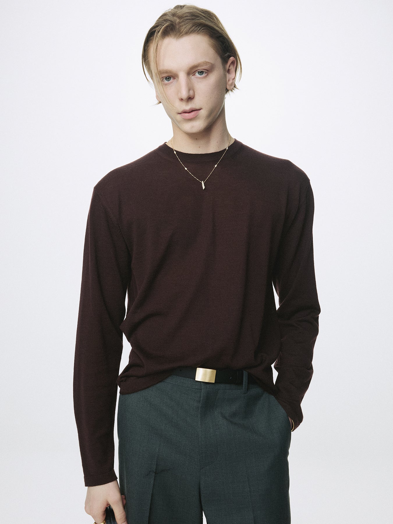 FEATHER-WEIGHT WOOL LONGSLEEVE KNIT_ MERLOT BROWN