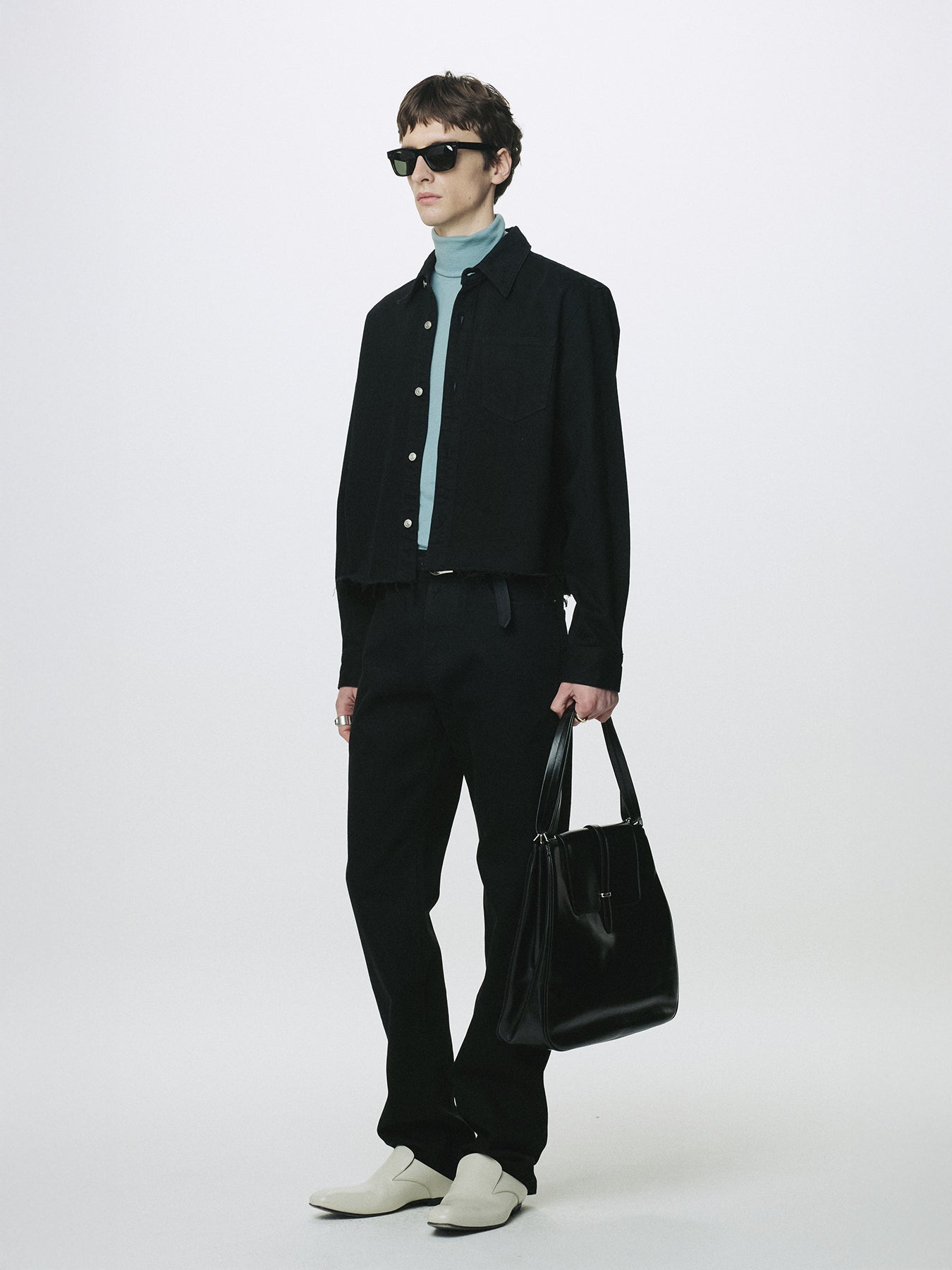 SLIM STRAIGHT DENIM JEANS_ BLACK