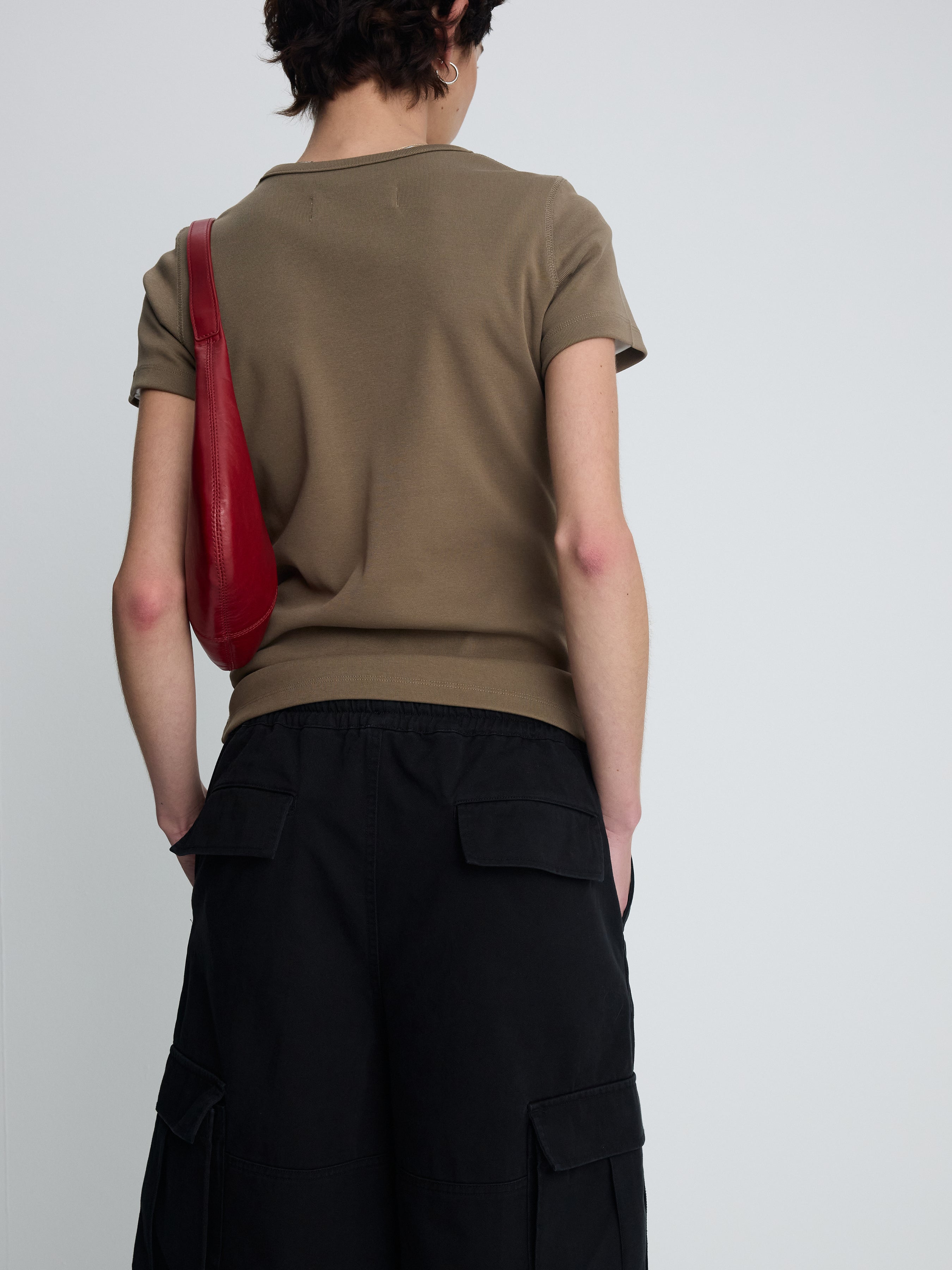 (W) RIBBED HALF SLEEVE T-SHIRTS_ TAUPE