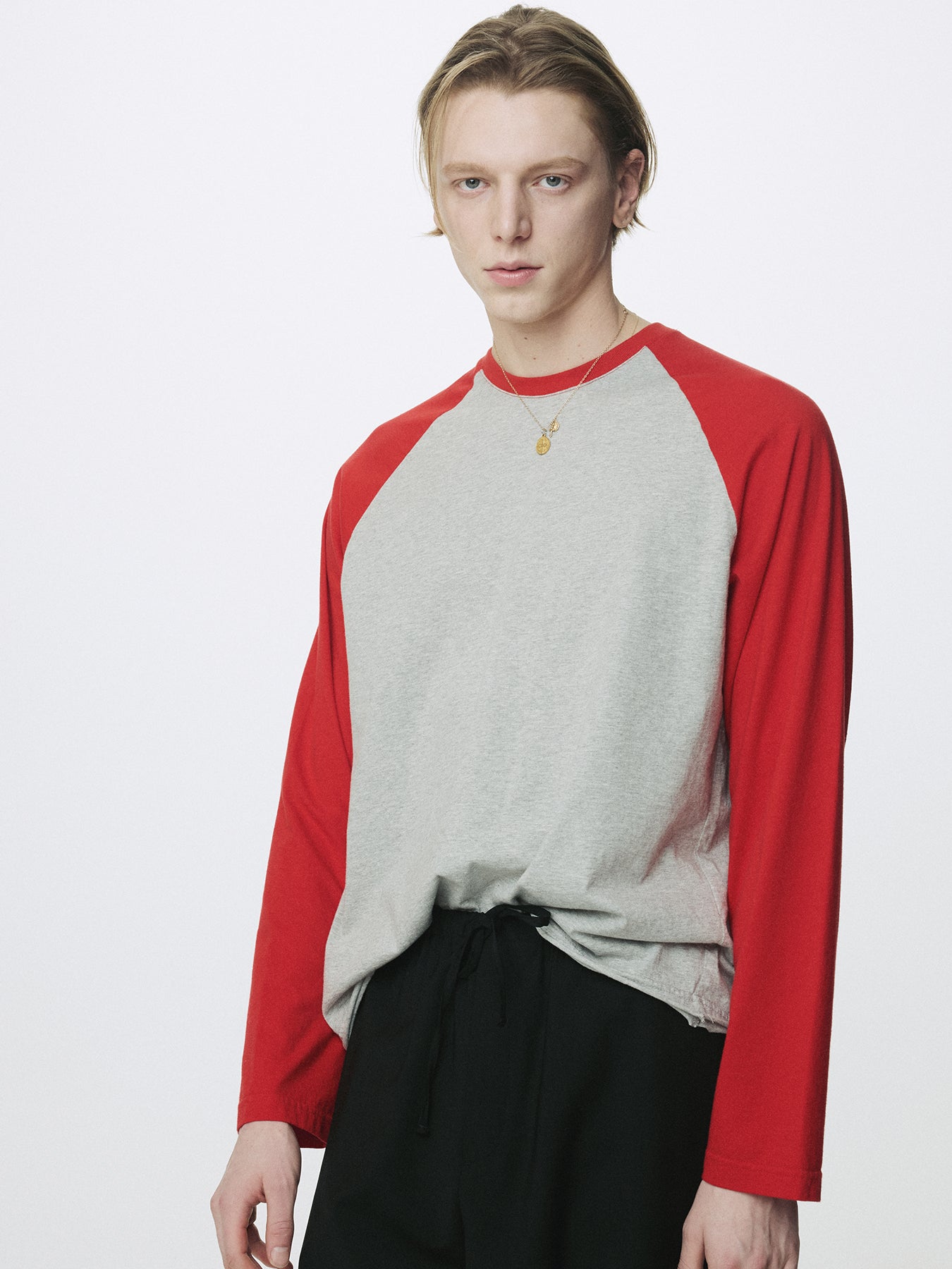 WASHED COTTON BASEBALL LONG SLEEVE_ MELANGE GREY/RED