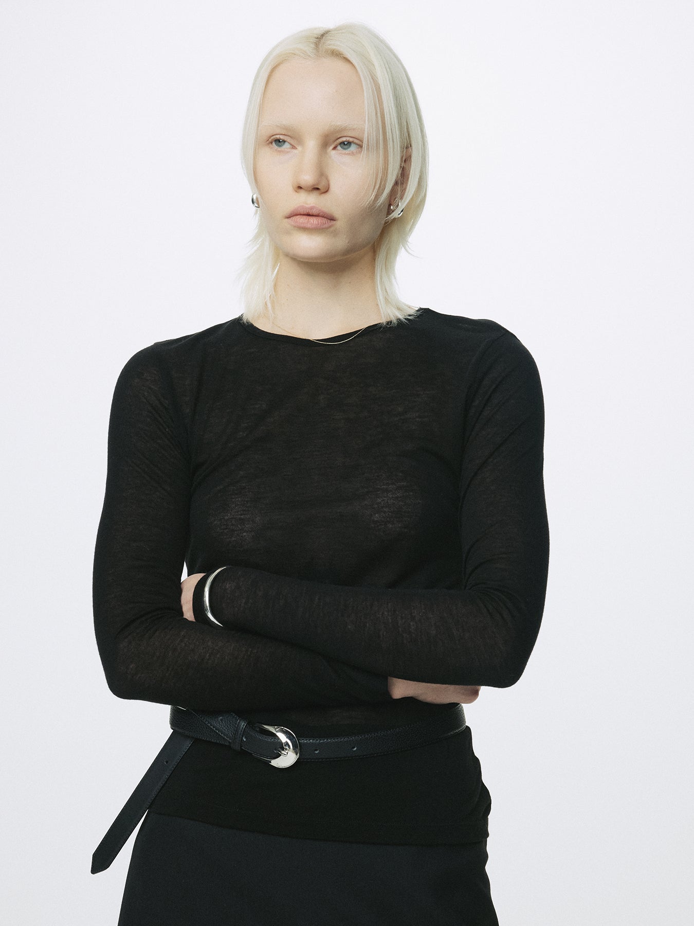 (W) WOOL TENCEL PINTUCK LONG SLEEVE_ BLACK